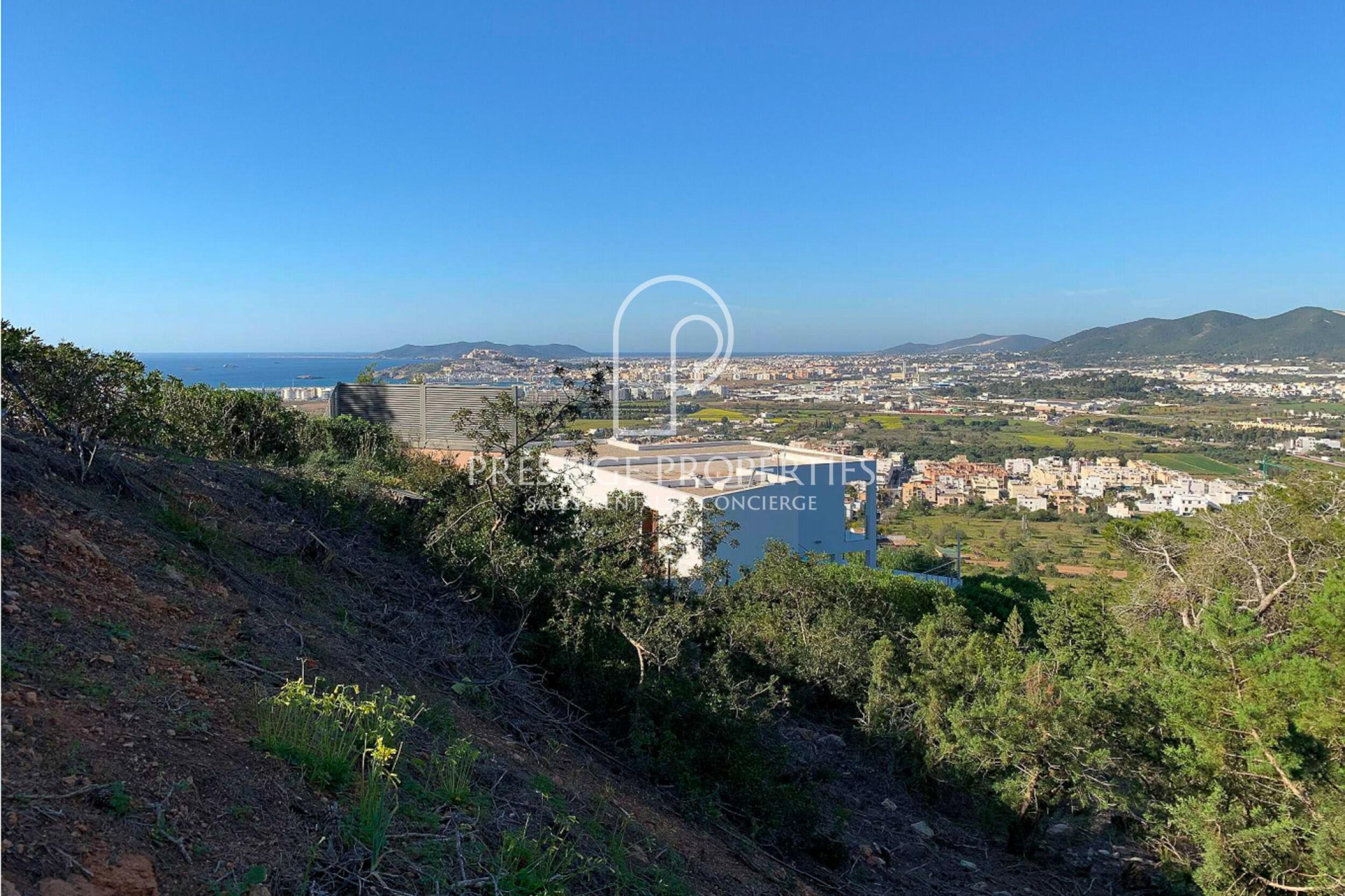 land in Ibiza (City)