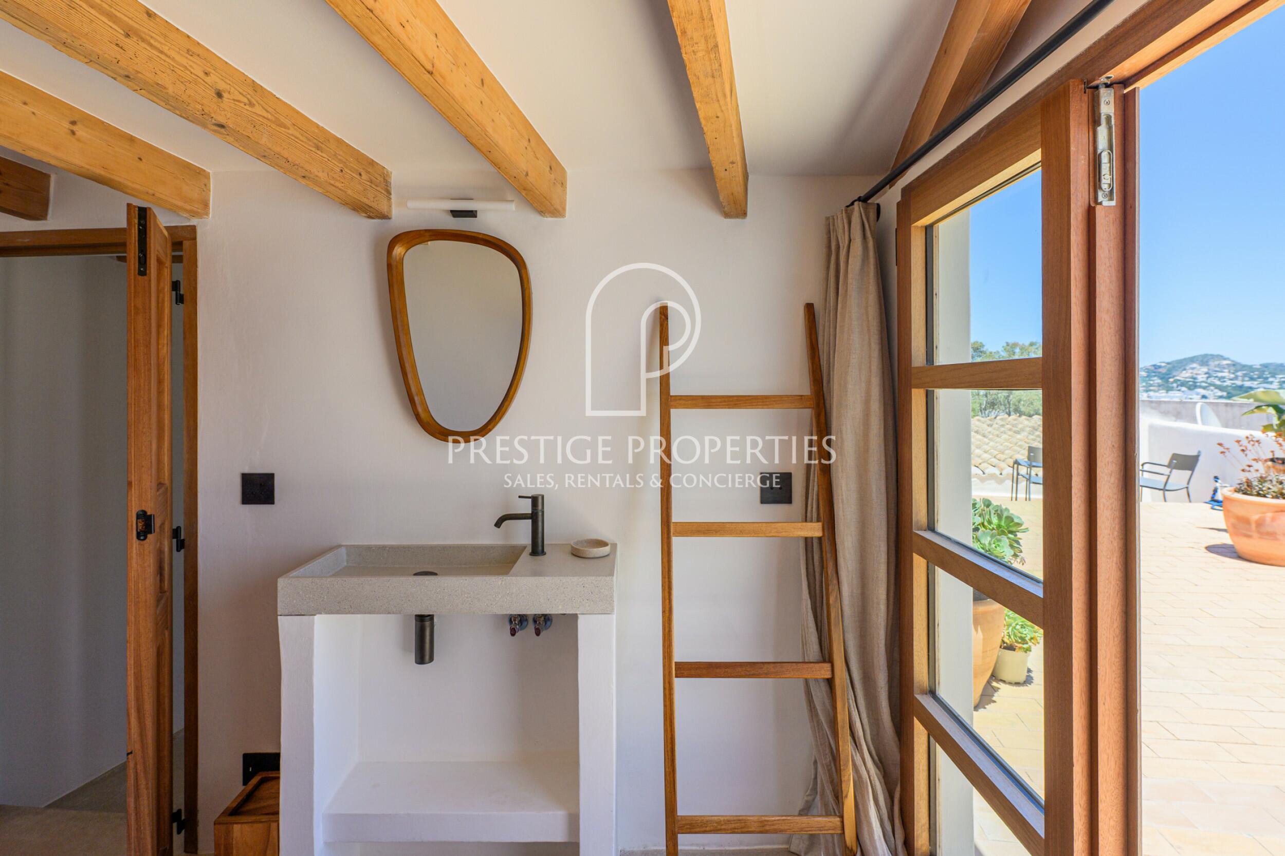 Duplex in Dalt Vila