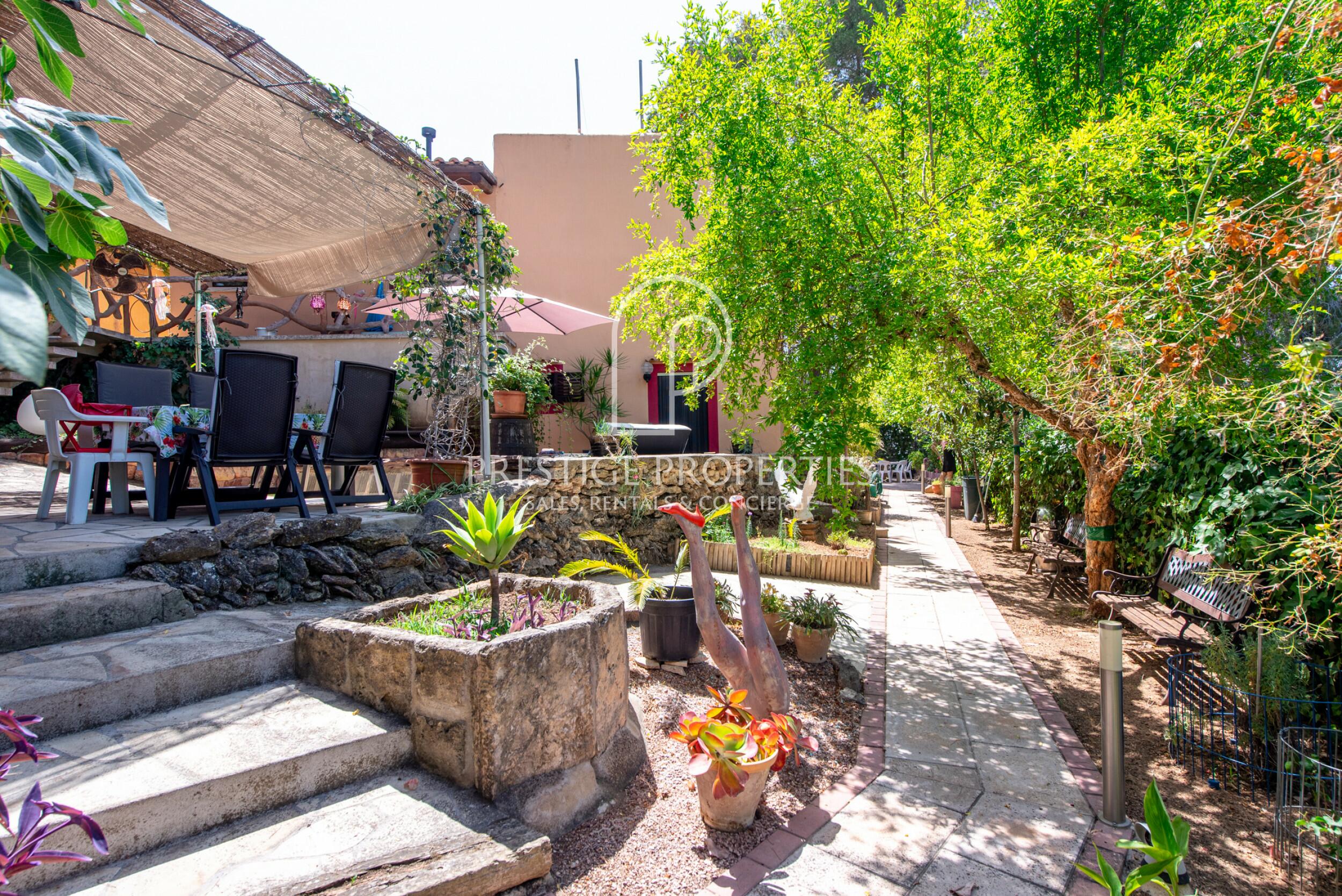 country house in Benimussa (San Antonio)