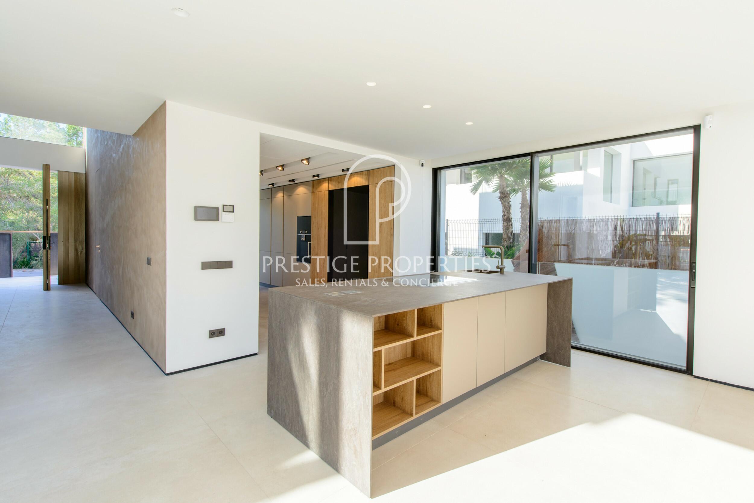 Villa in Cala de Bou