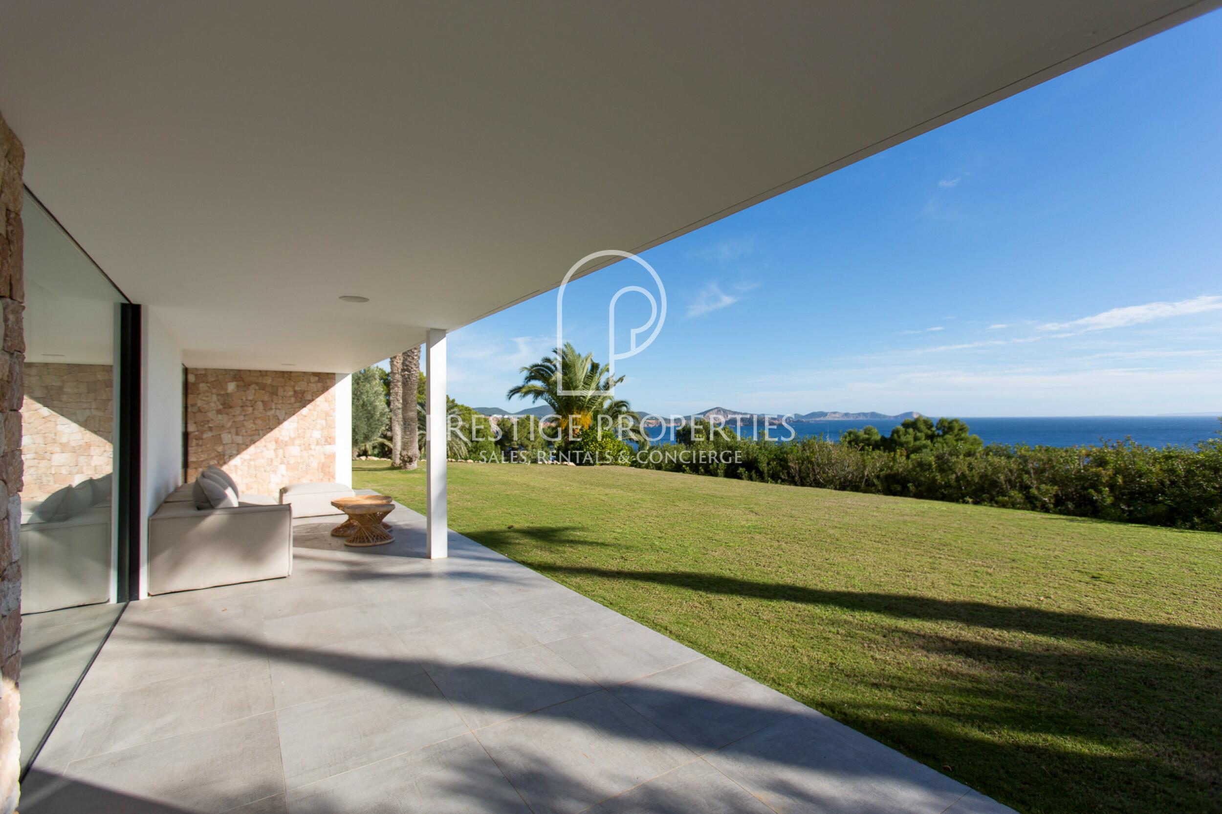 Villa in Es Cubells