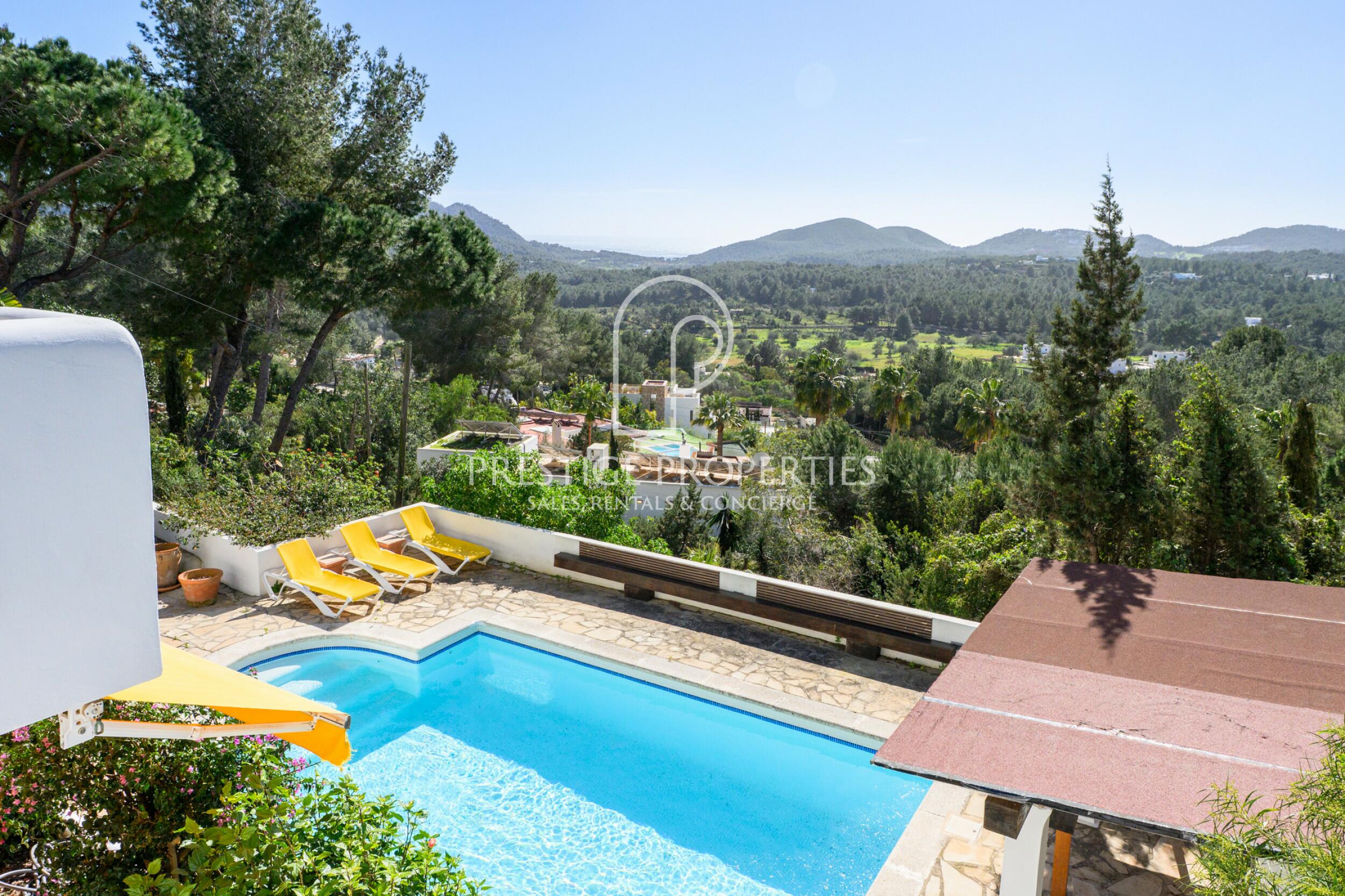 Villa in Santa Eulalia del Rio