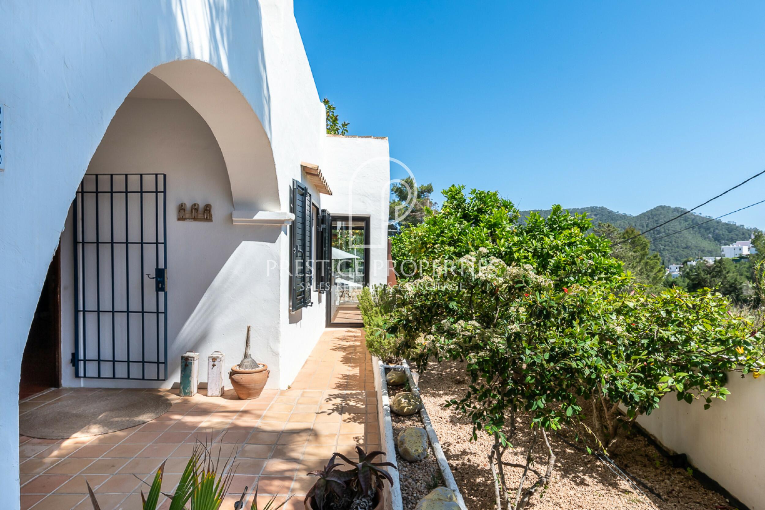 Villa in Playa de Cala Llonga