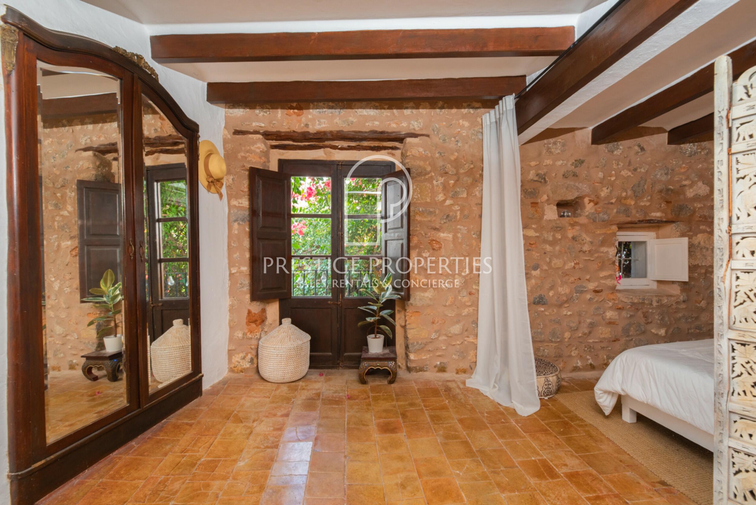 Terraced house in Dalt Vila