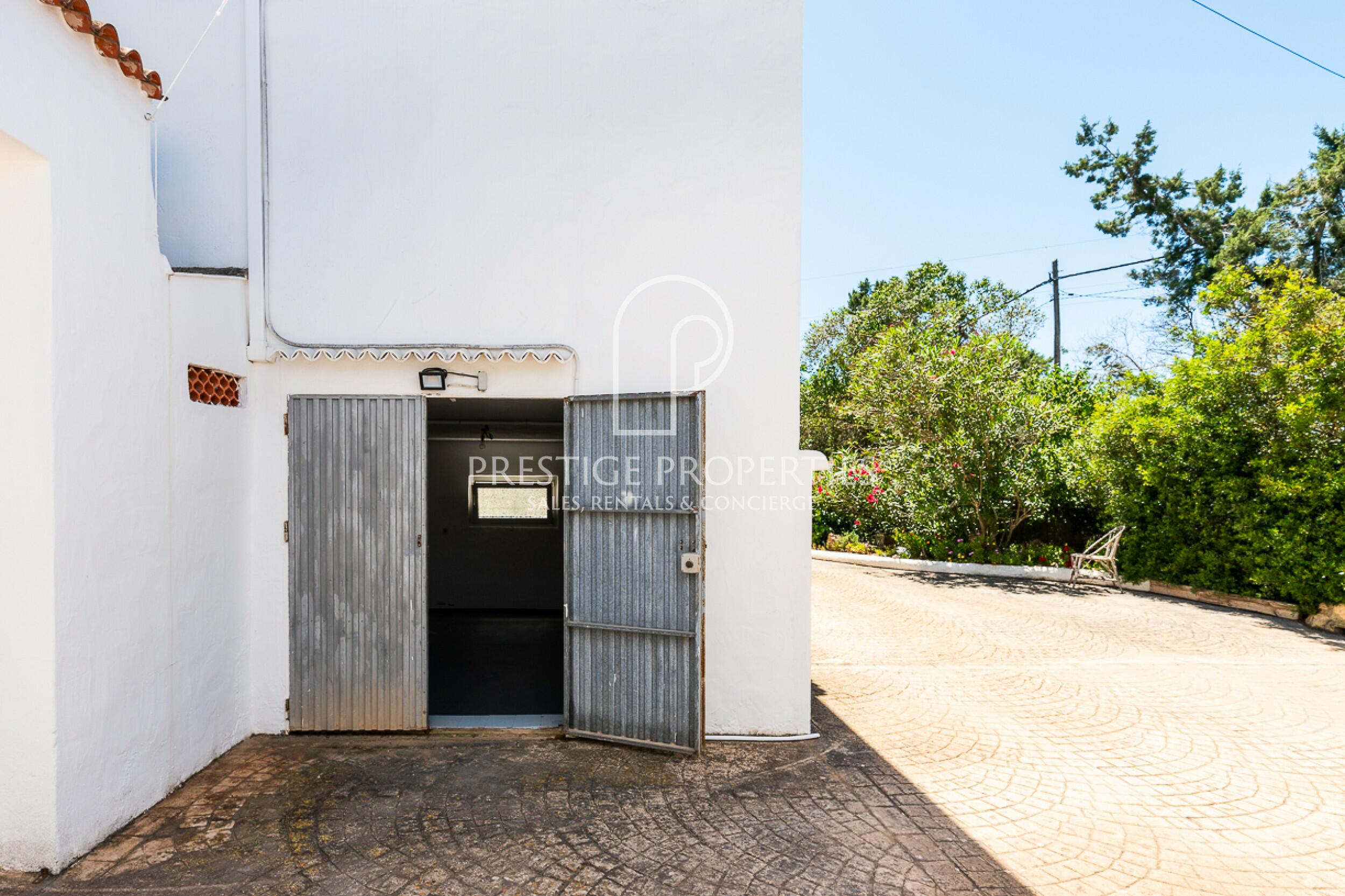 country house in Les Salines