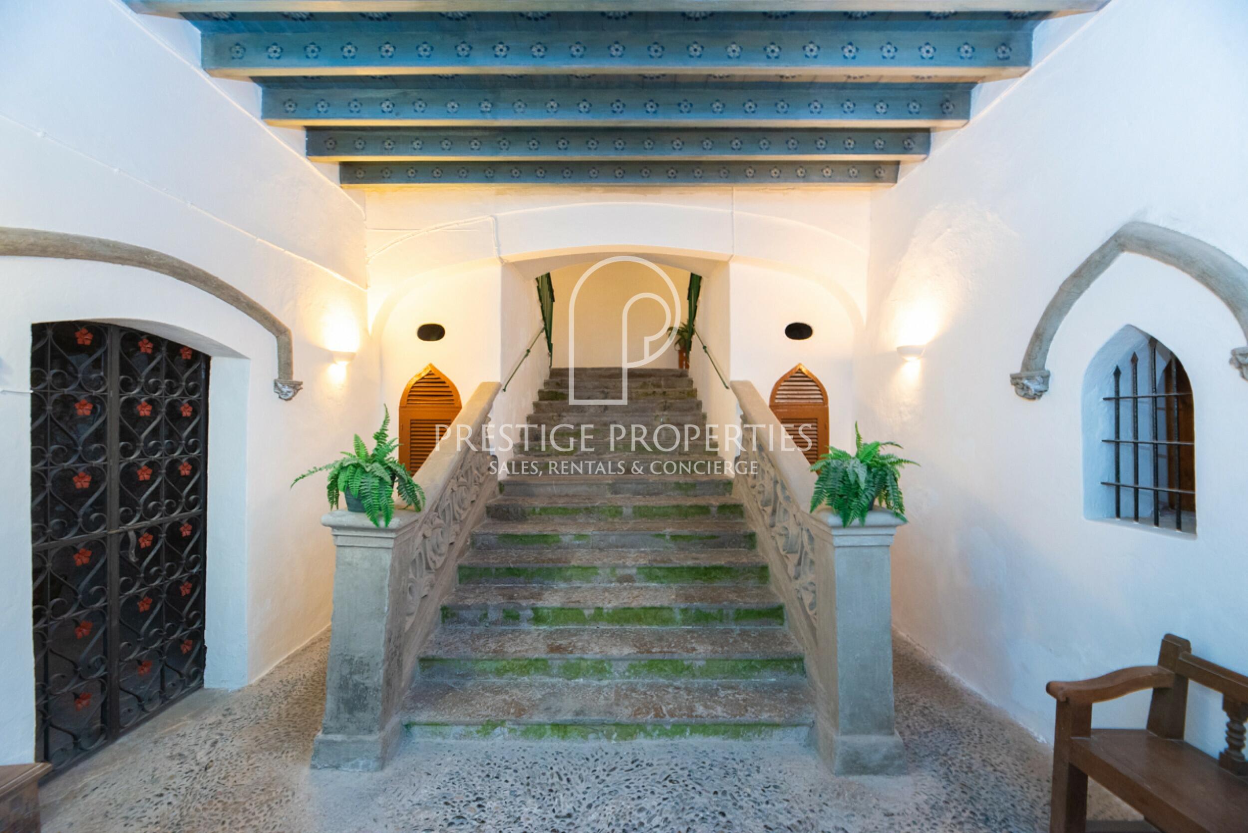 Duplex in Dalt Vila