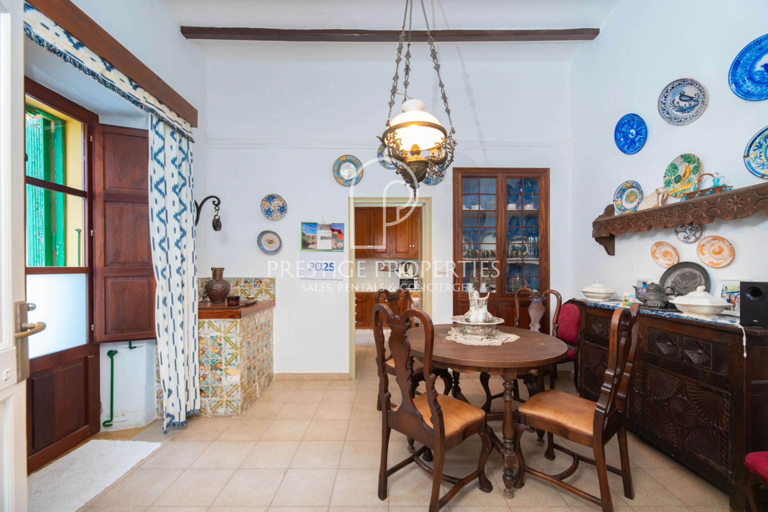 Duplex in Dalt Vila