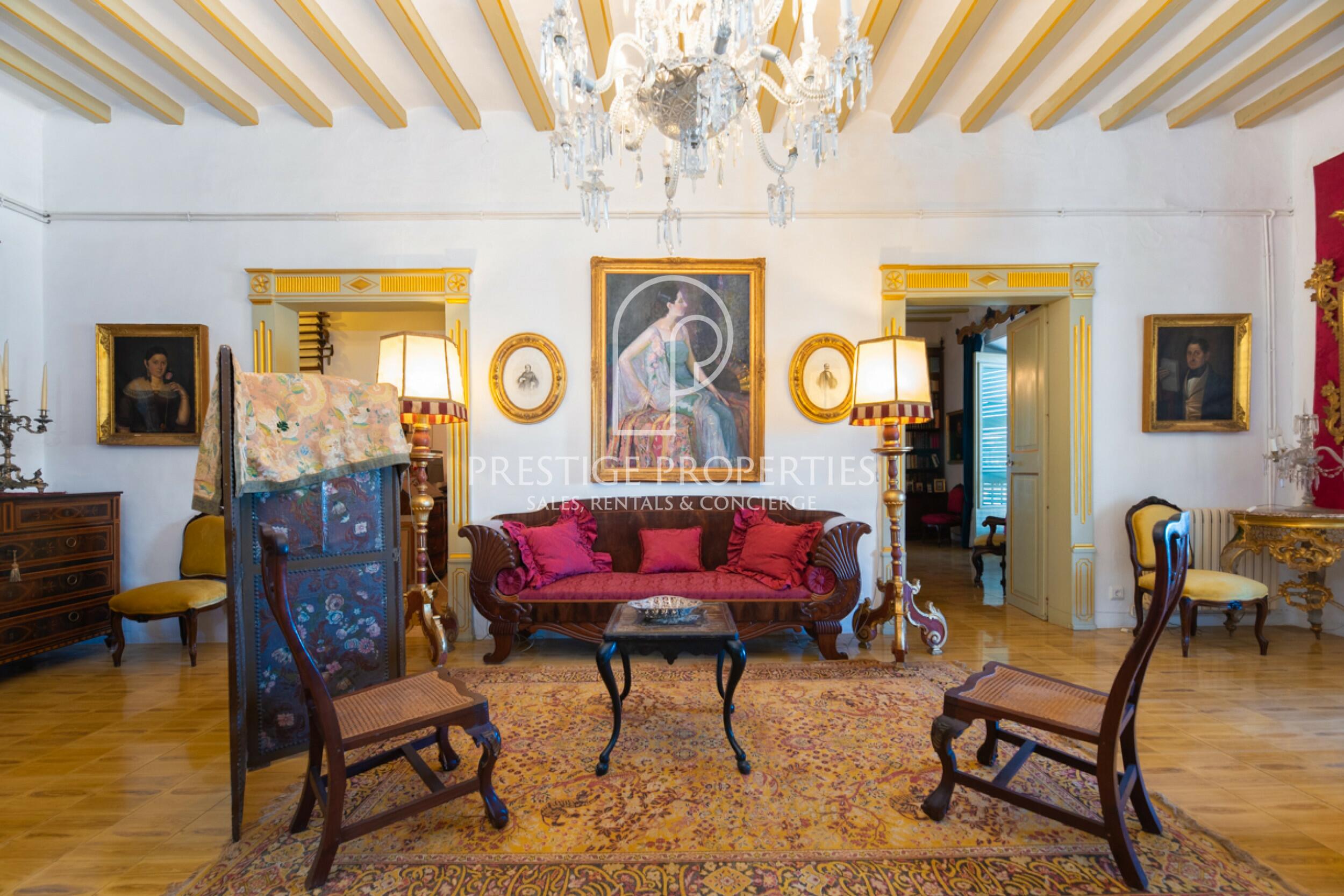 Duplex in Dalt Vila