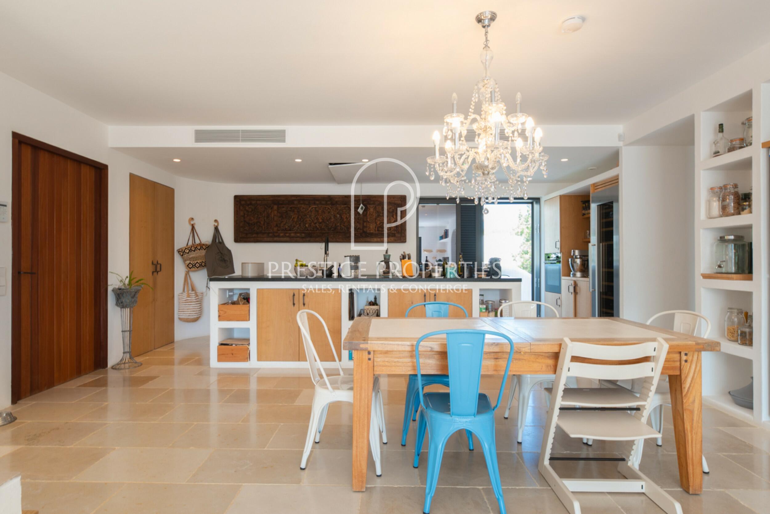 Villa in Cala Llenya
