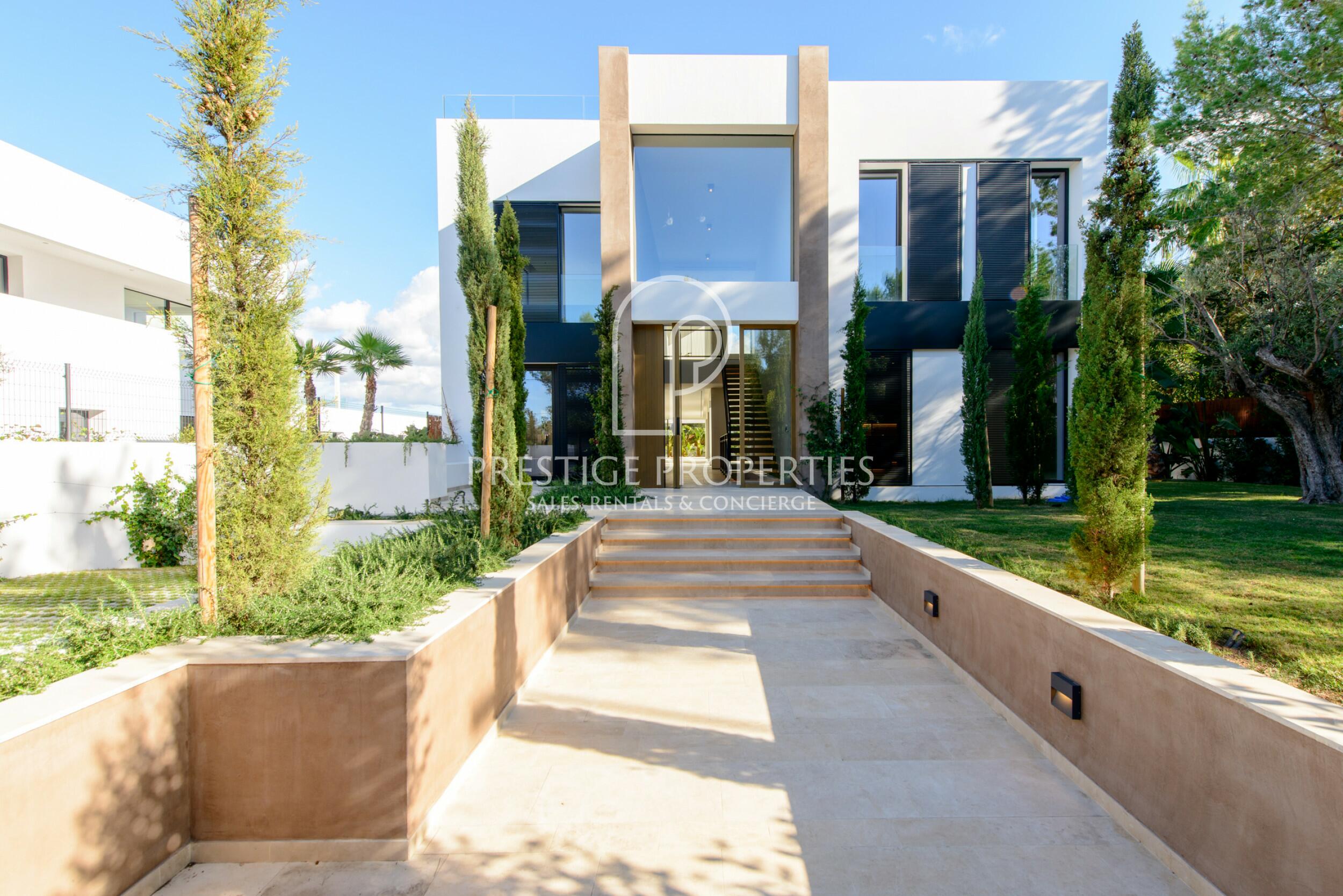 Villa in Cala de Bou