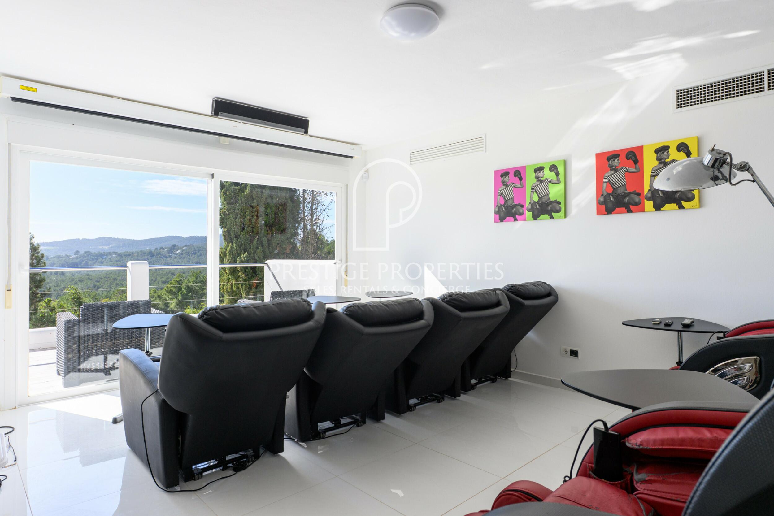 Villa in Santa Eulalia del Rio
