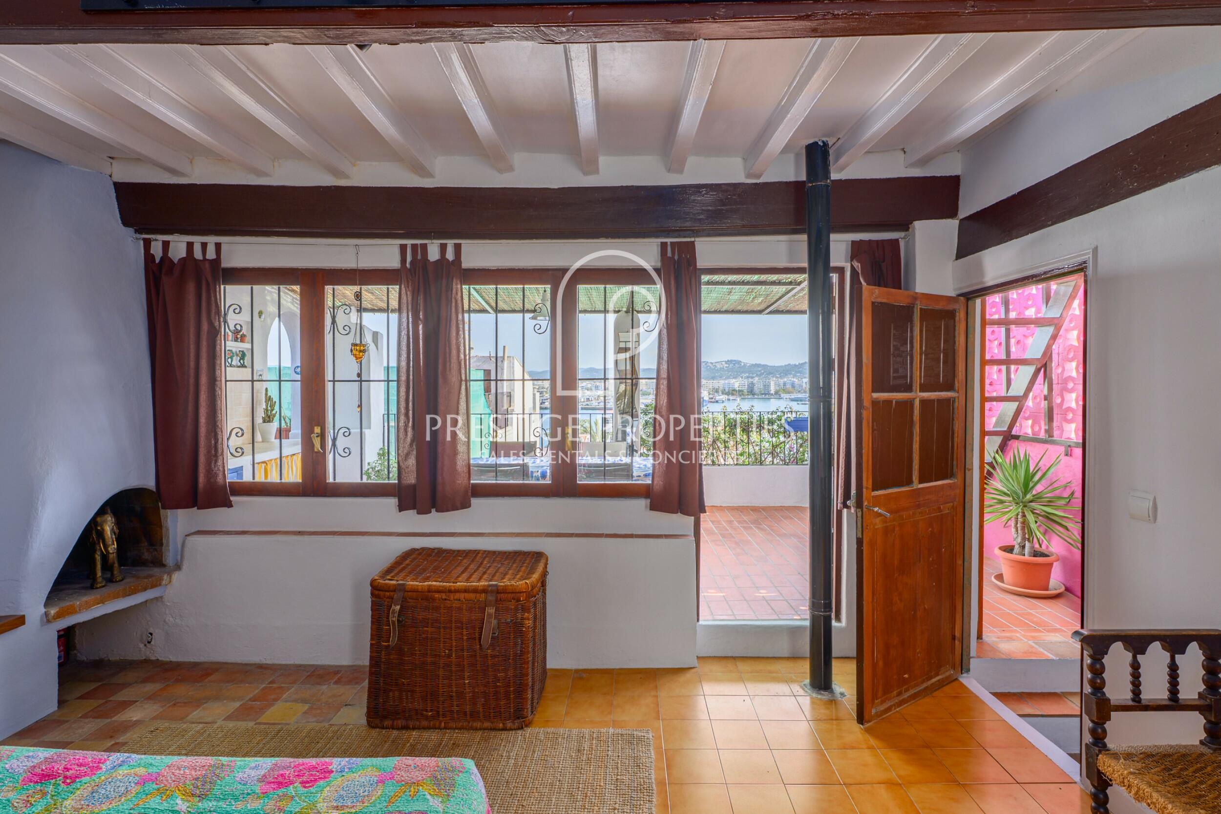 Villa in Ibiza (City)