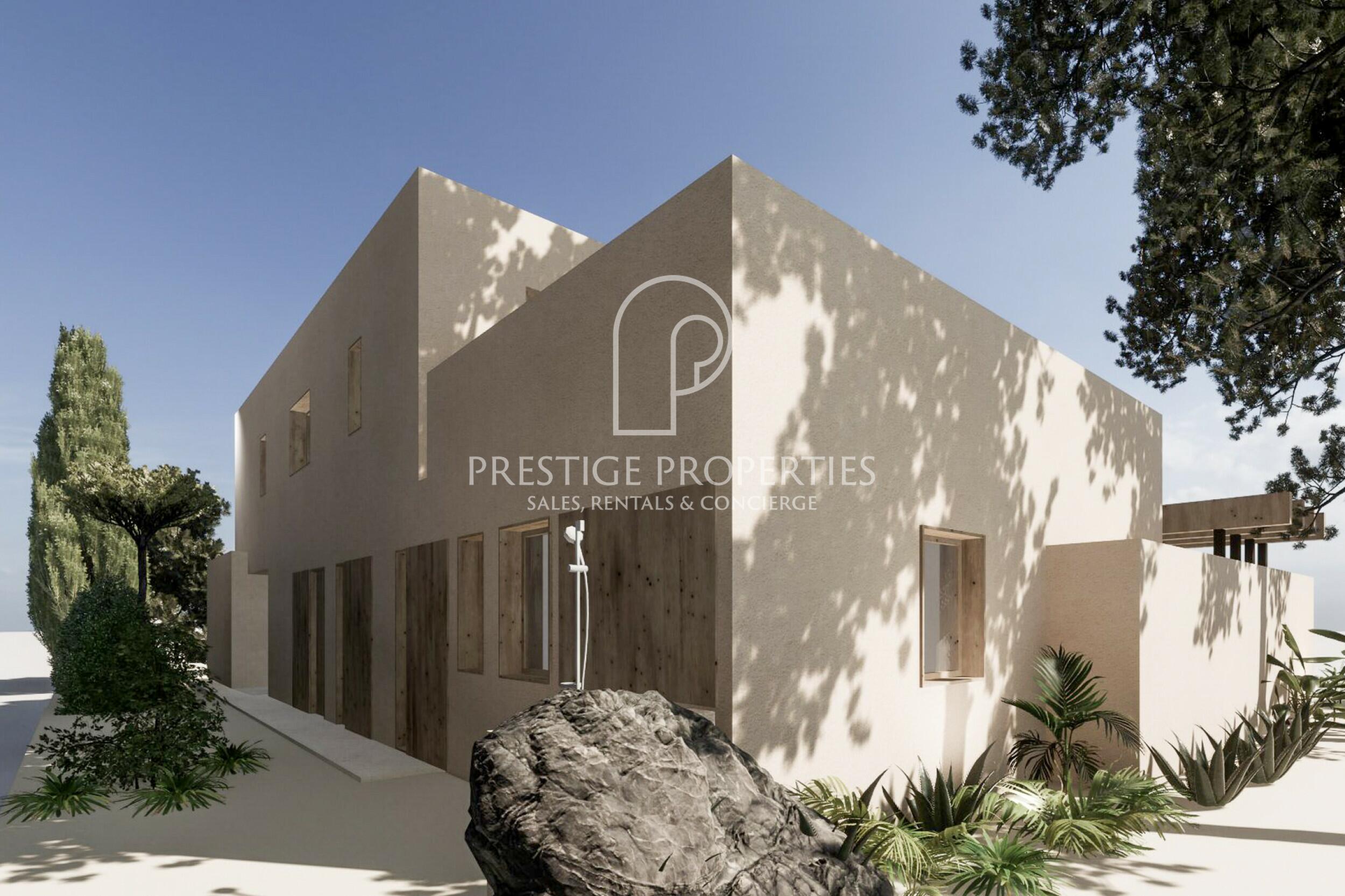 land in Cala Llenya