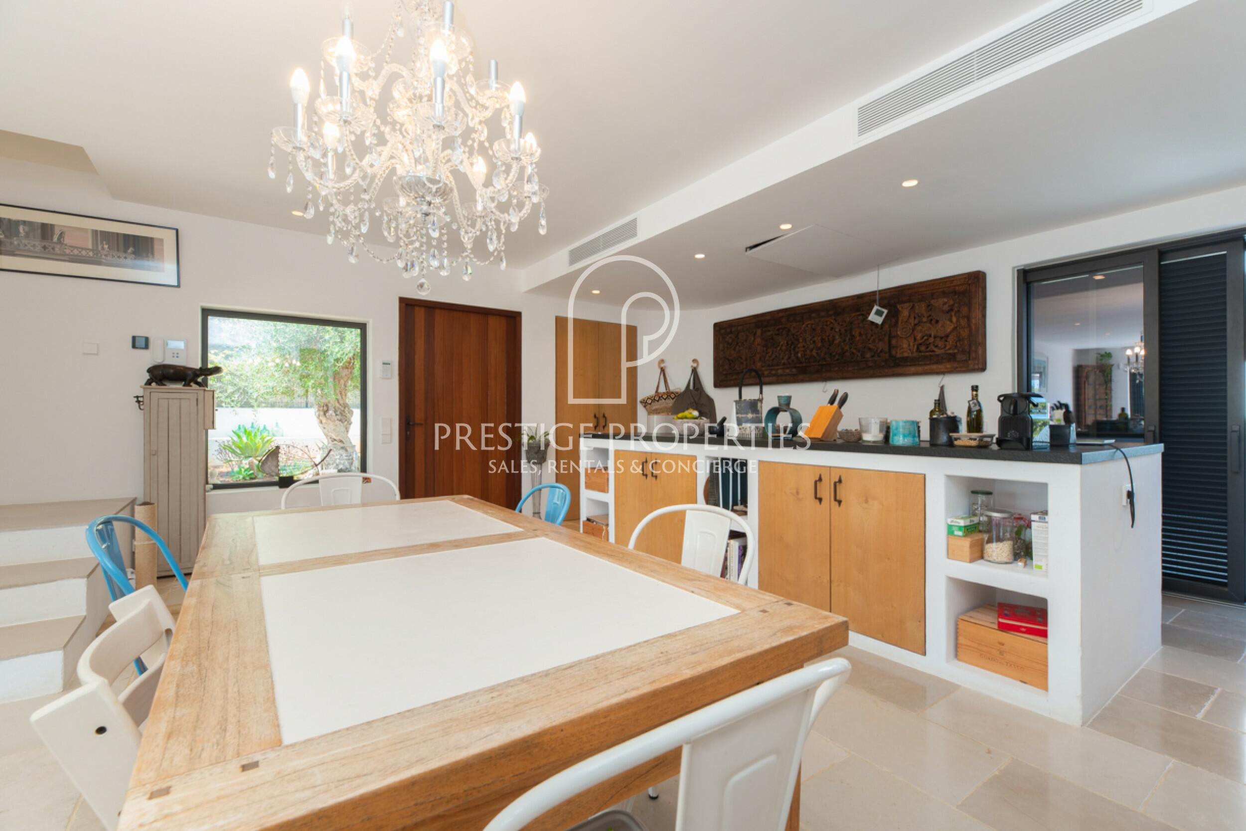 Villa in Cala Llenya