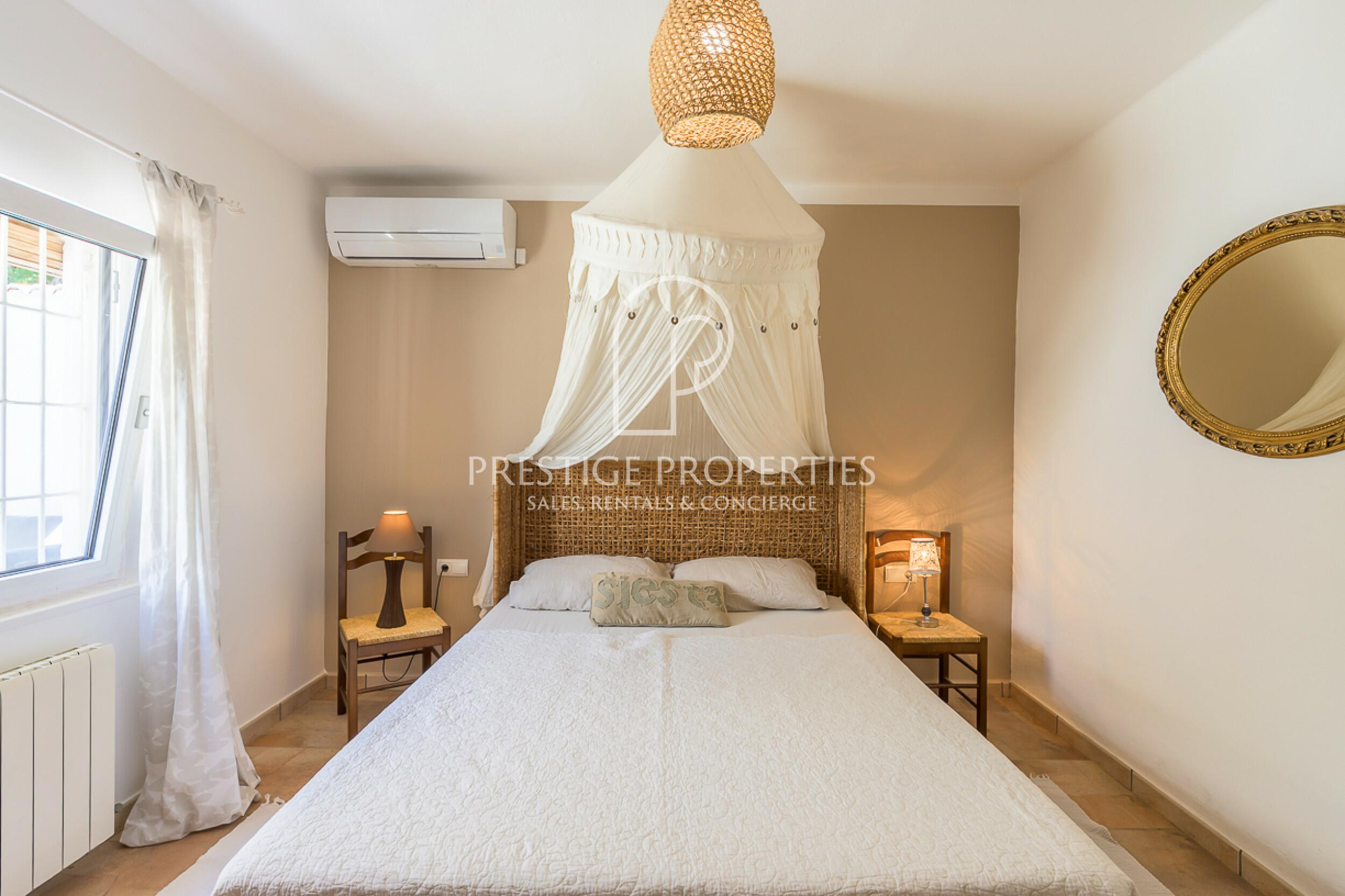 country house in Les Salines