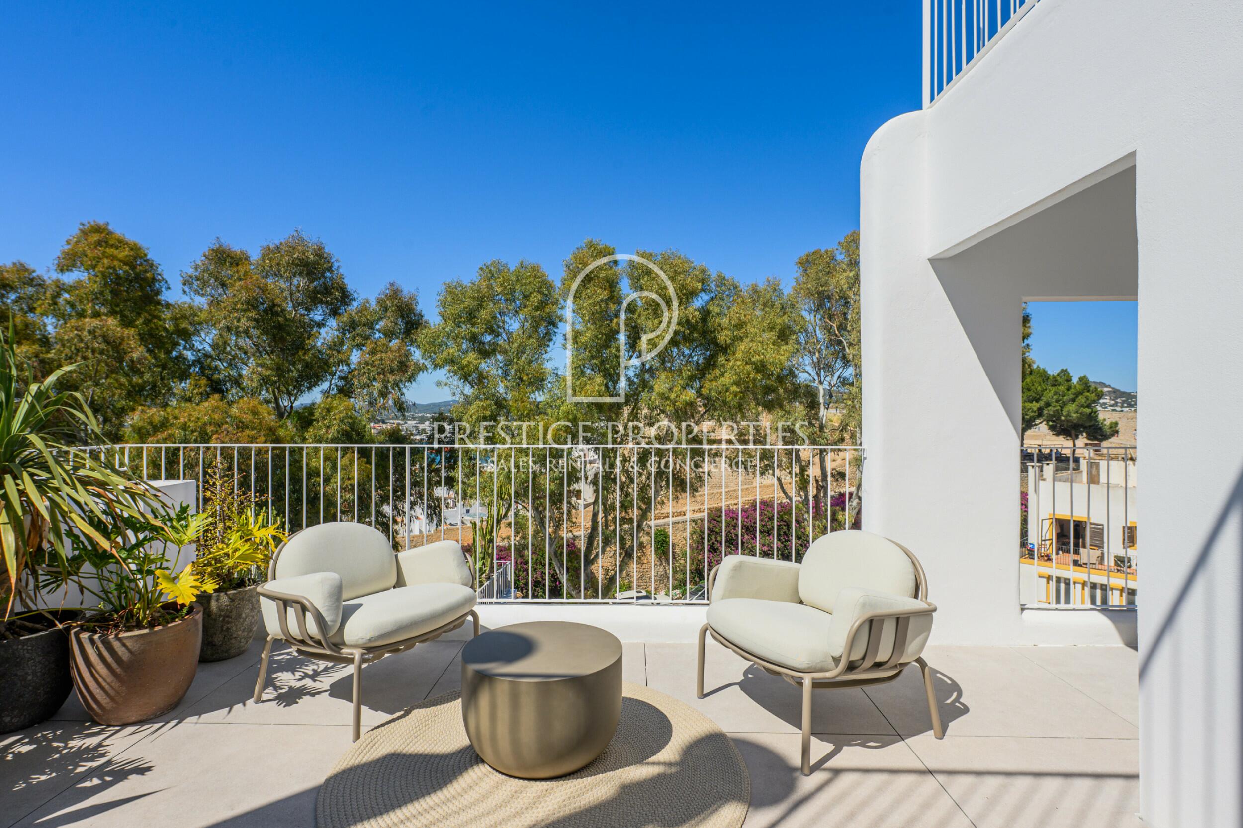 Apartment in Dalt Vila