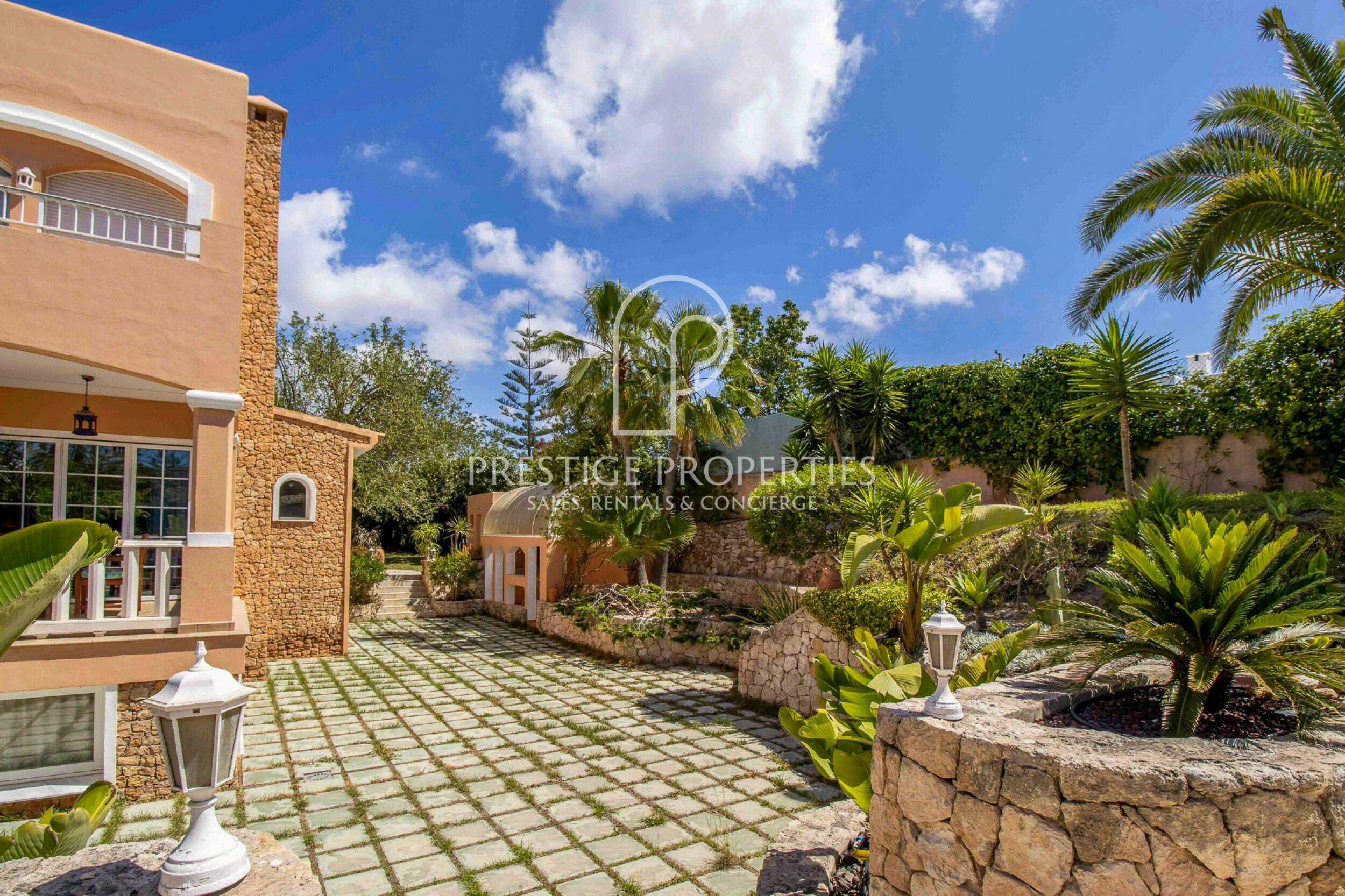 Villa in Can Besso