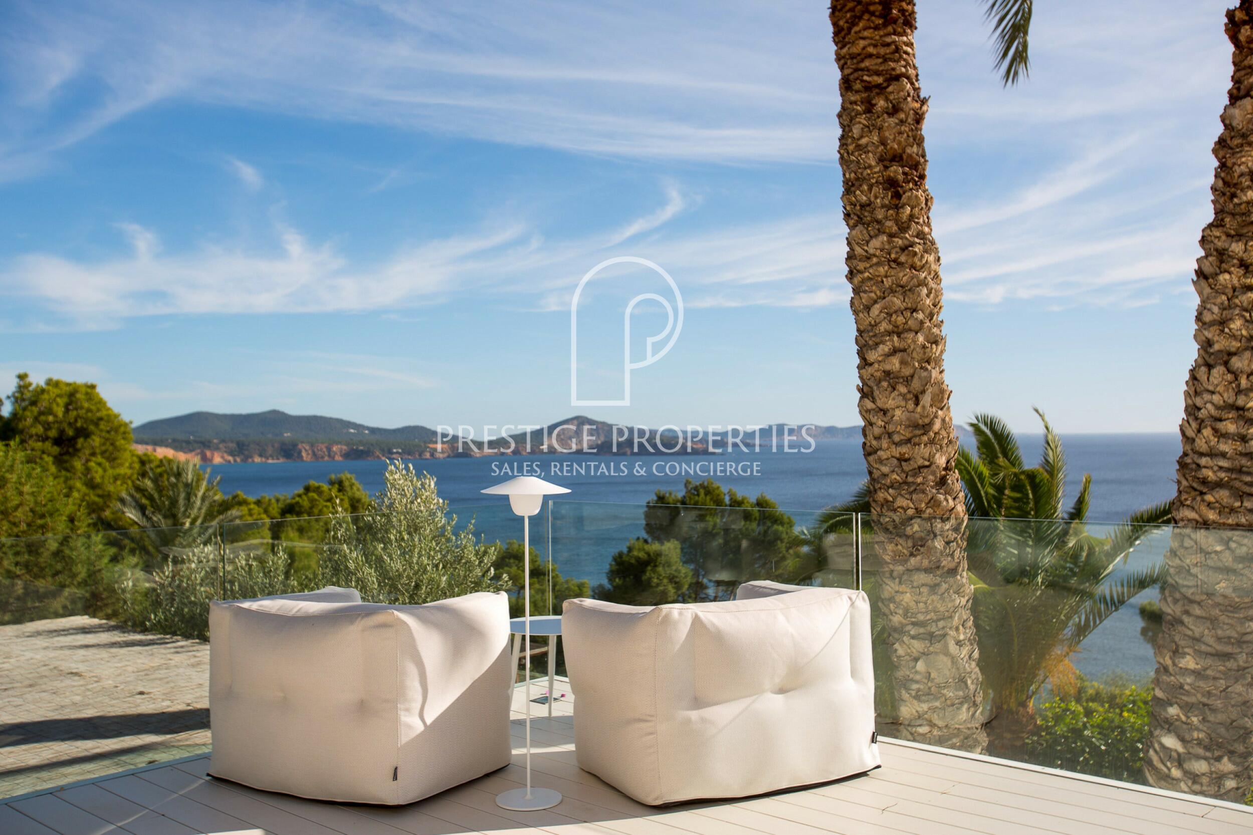 Villa in Es Cubells