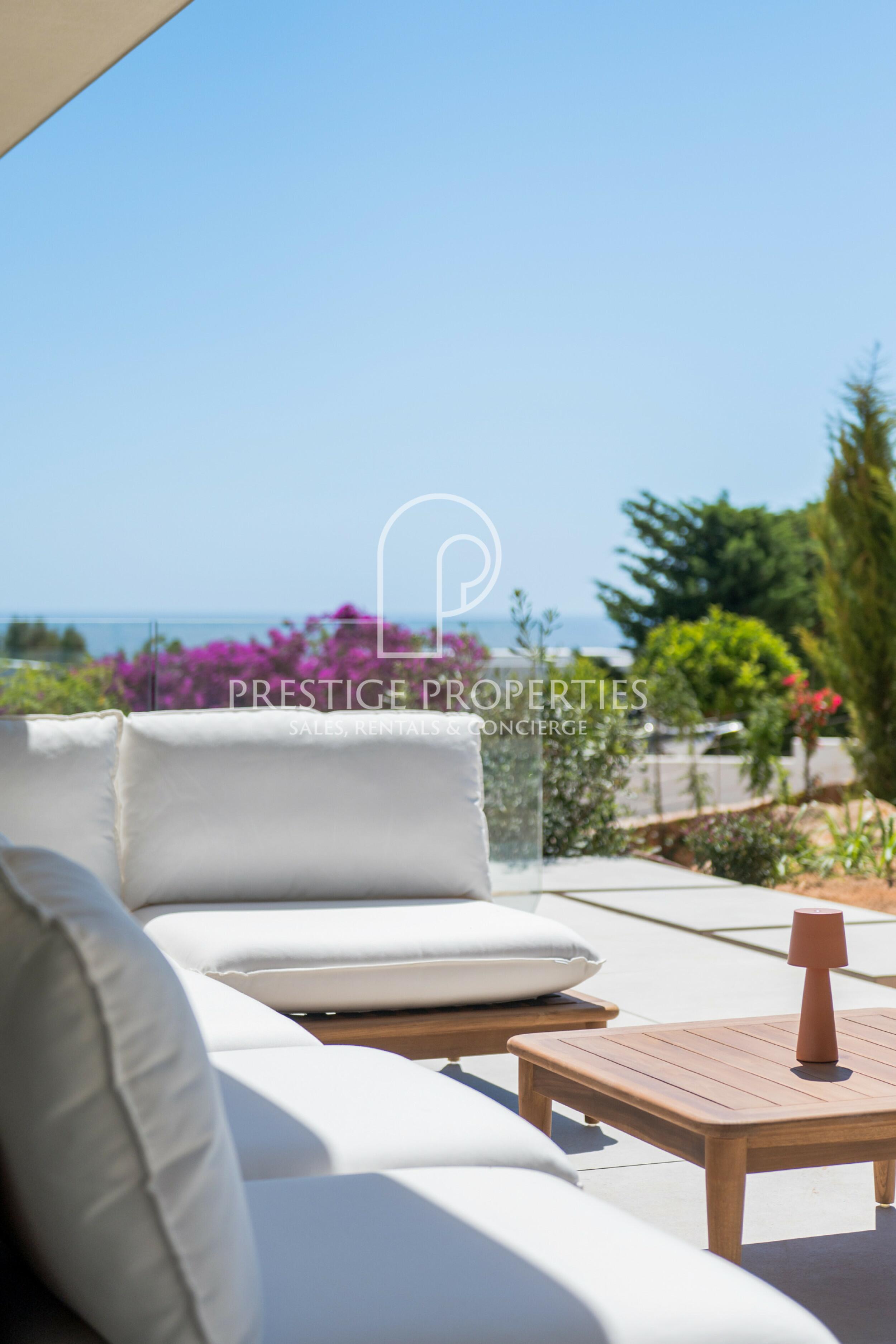 Villa in Cap Martinet