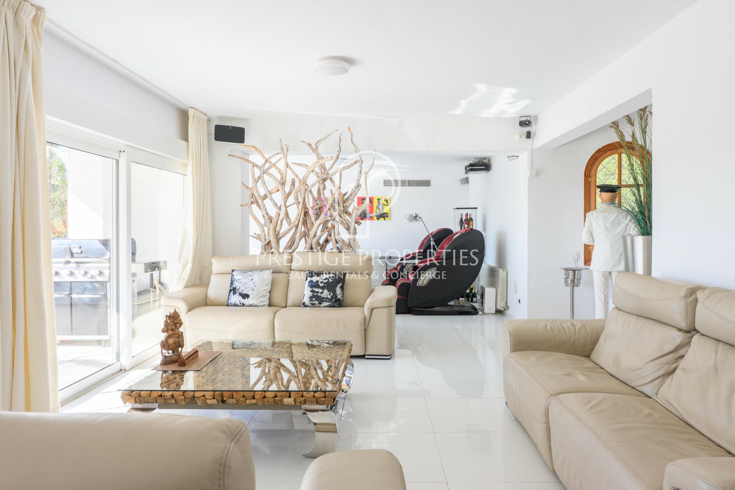 Villa in Santa Eulalia del Rio