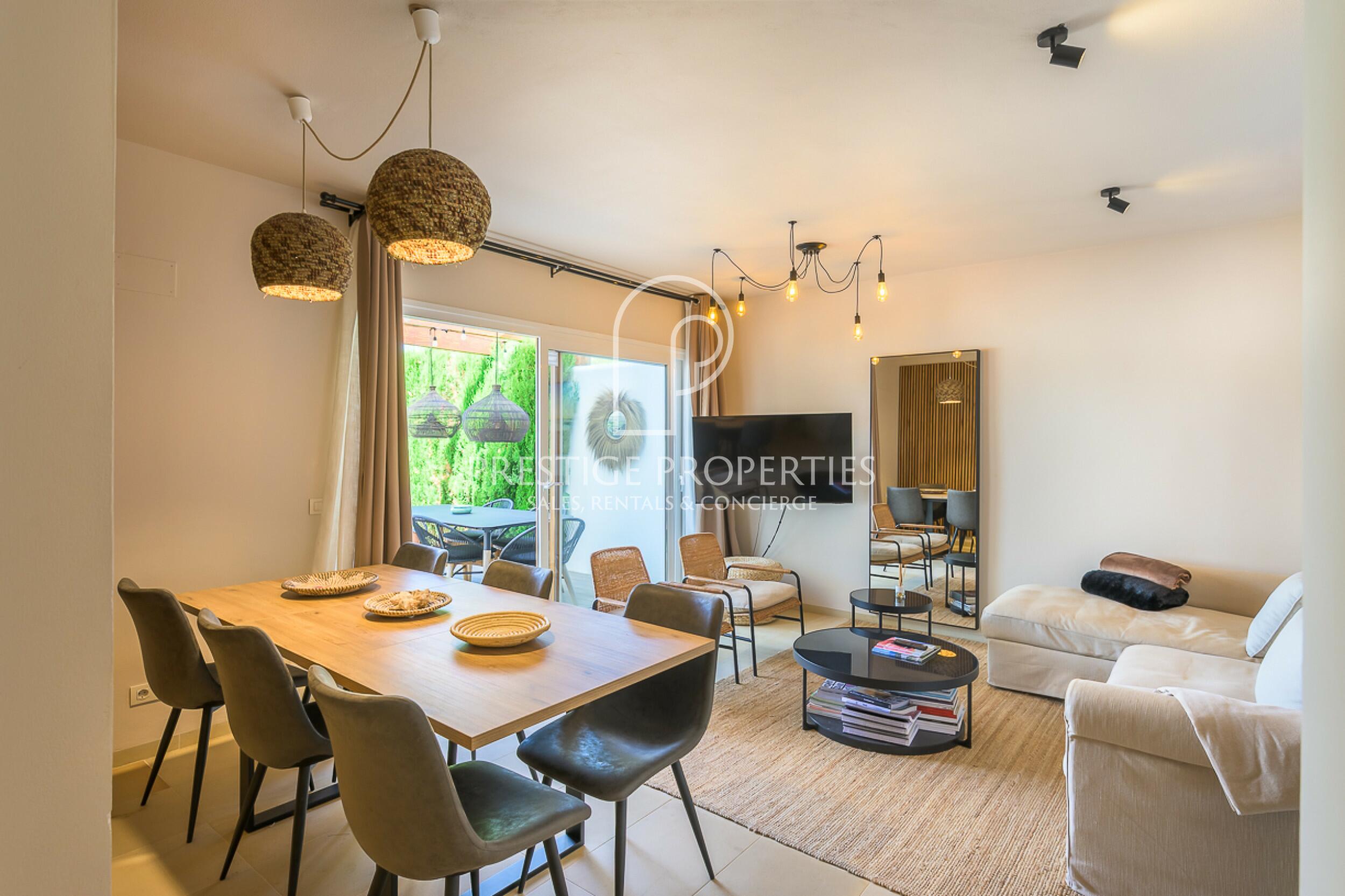 Terraced house in Playa de Cala Llonga