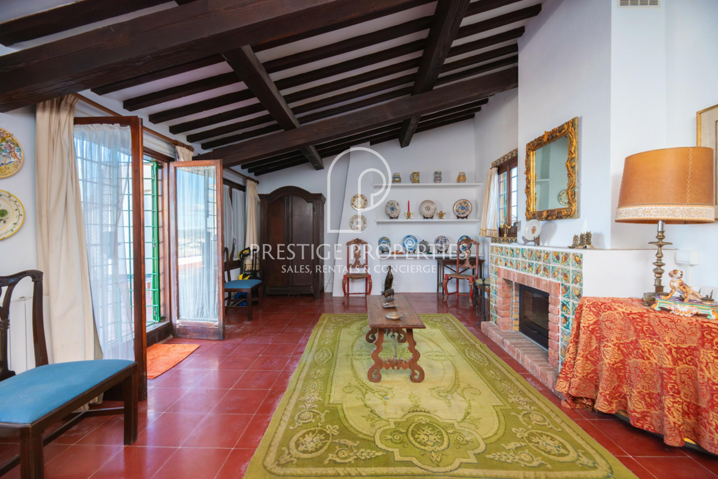 Duplex in Dalt Vila