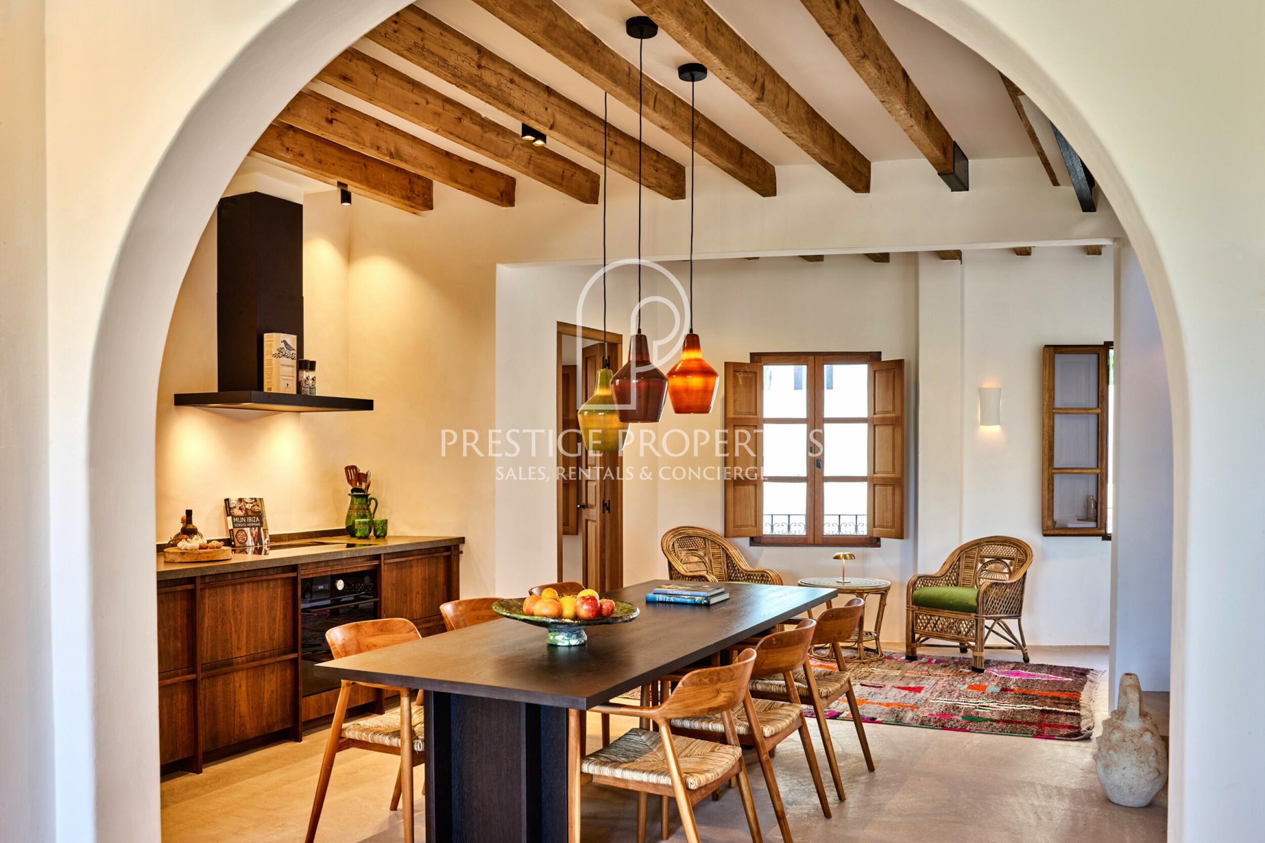 Duplex in Dalt Vila