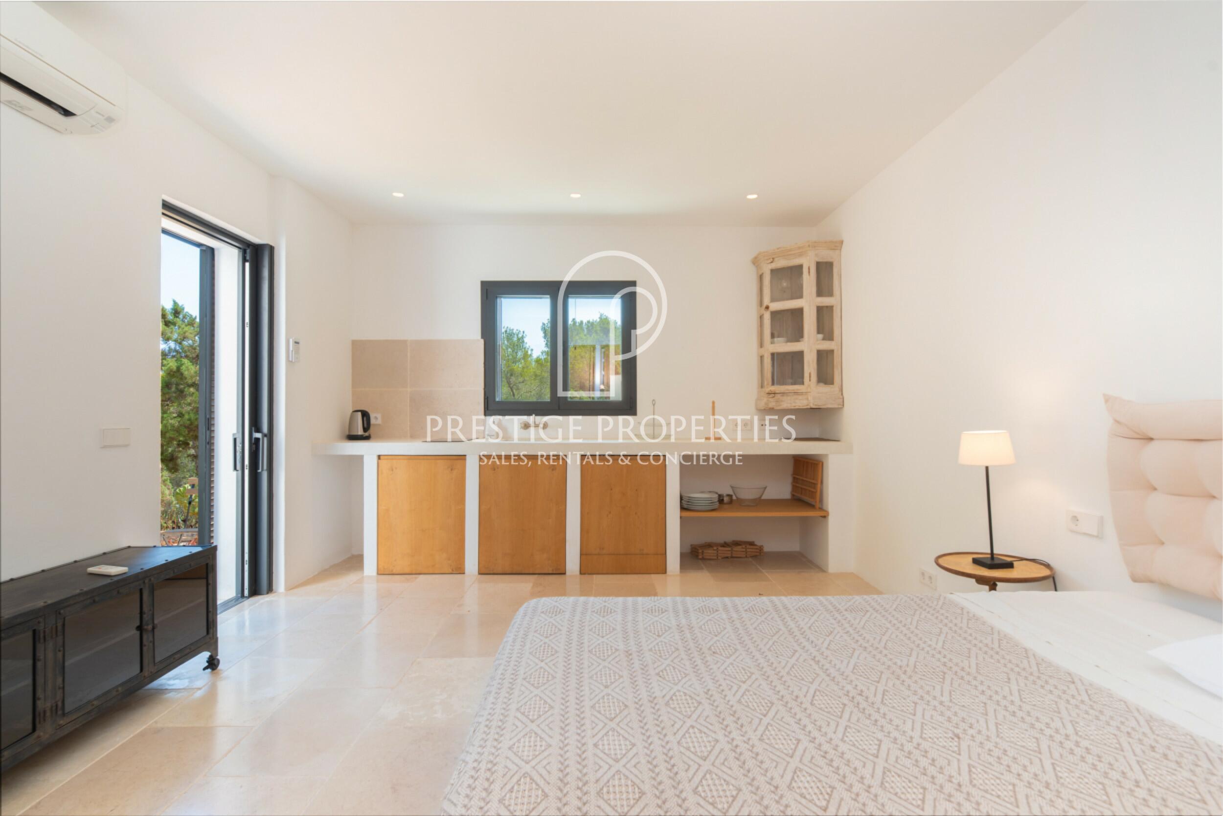 Villa in Cala Llenya
