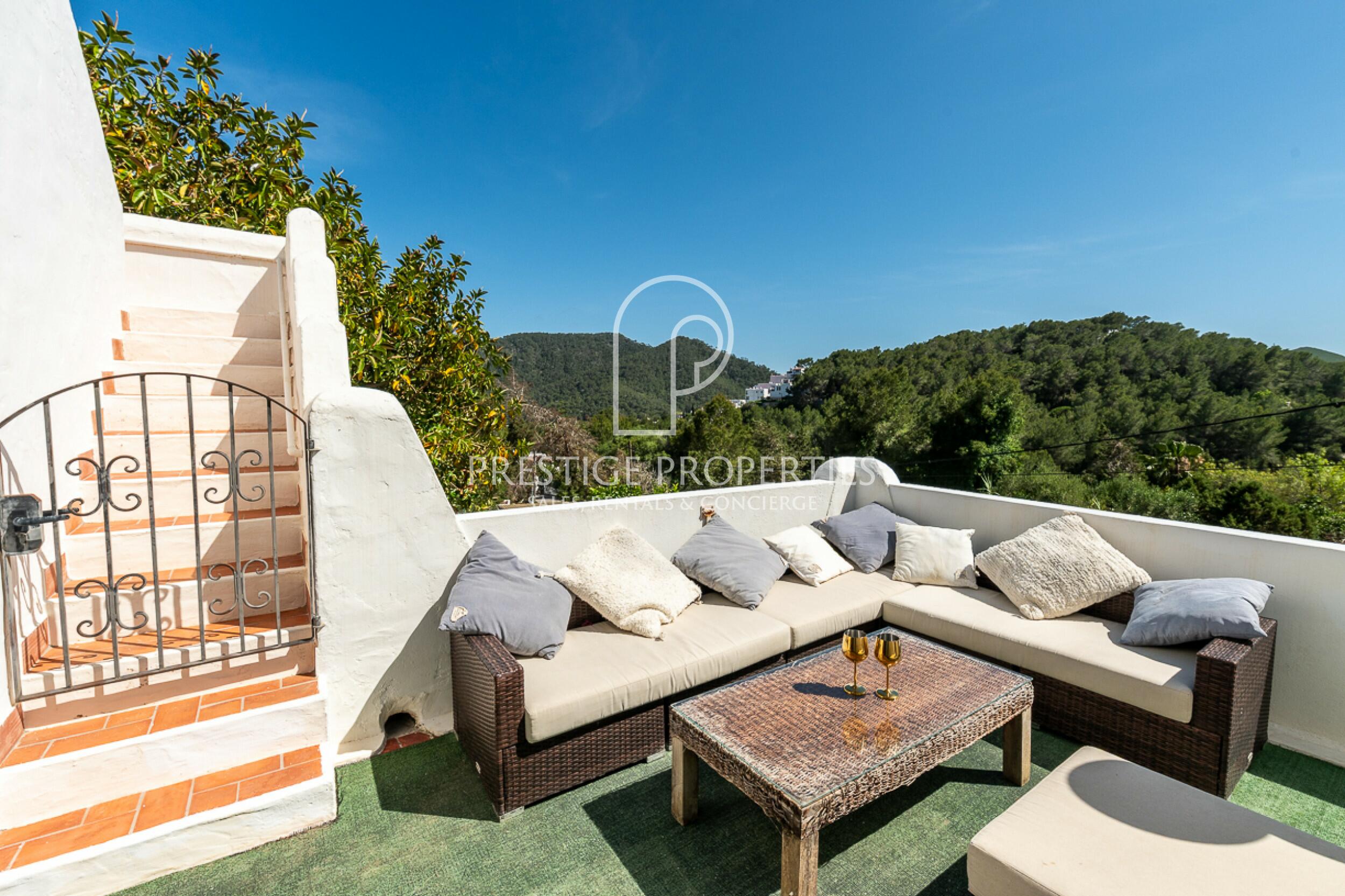 Villa in Playa de Cala Llonga