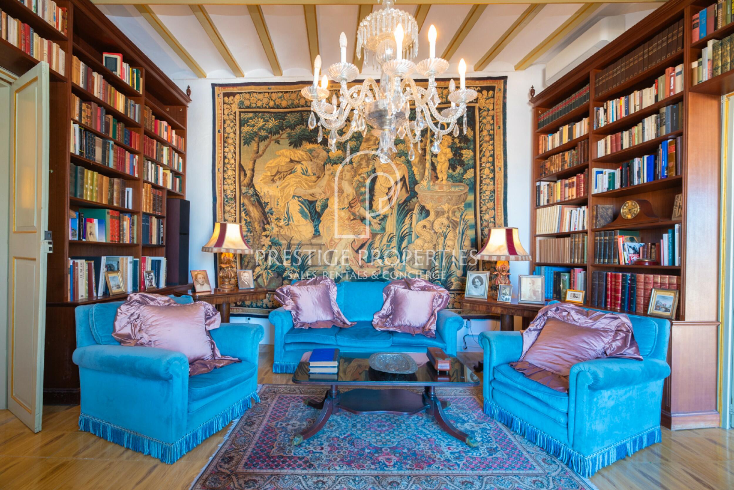 Duplex in Dalt Vila