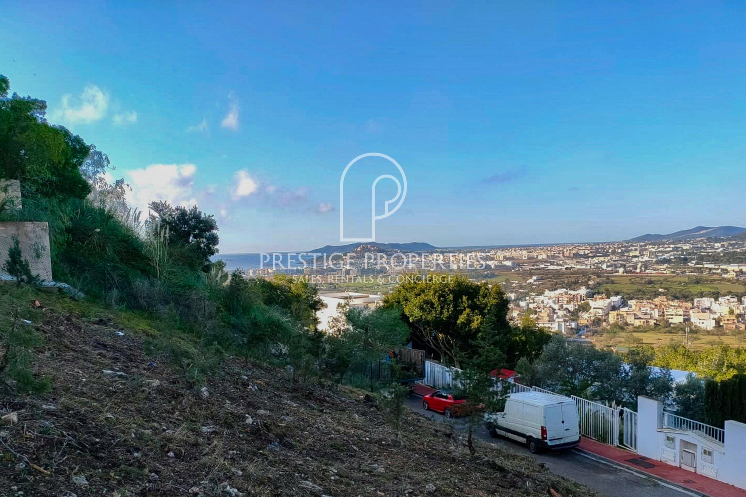 land in Ibiza (City)