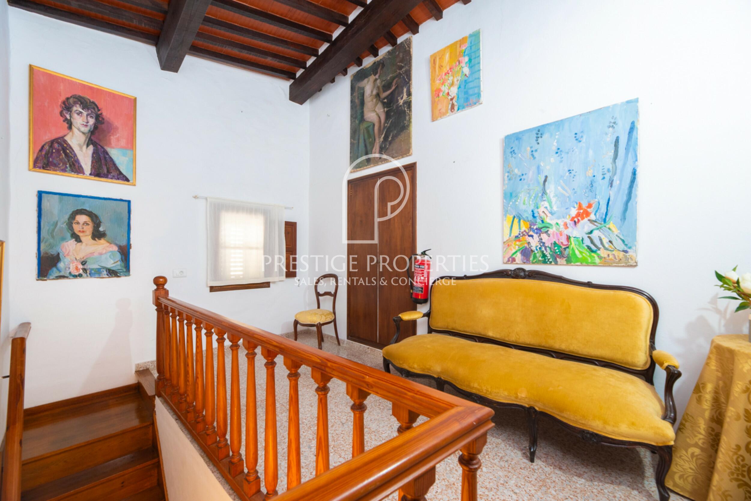 Duplex in Dalt Vila