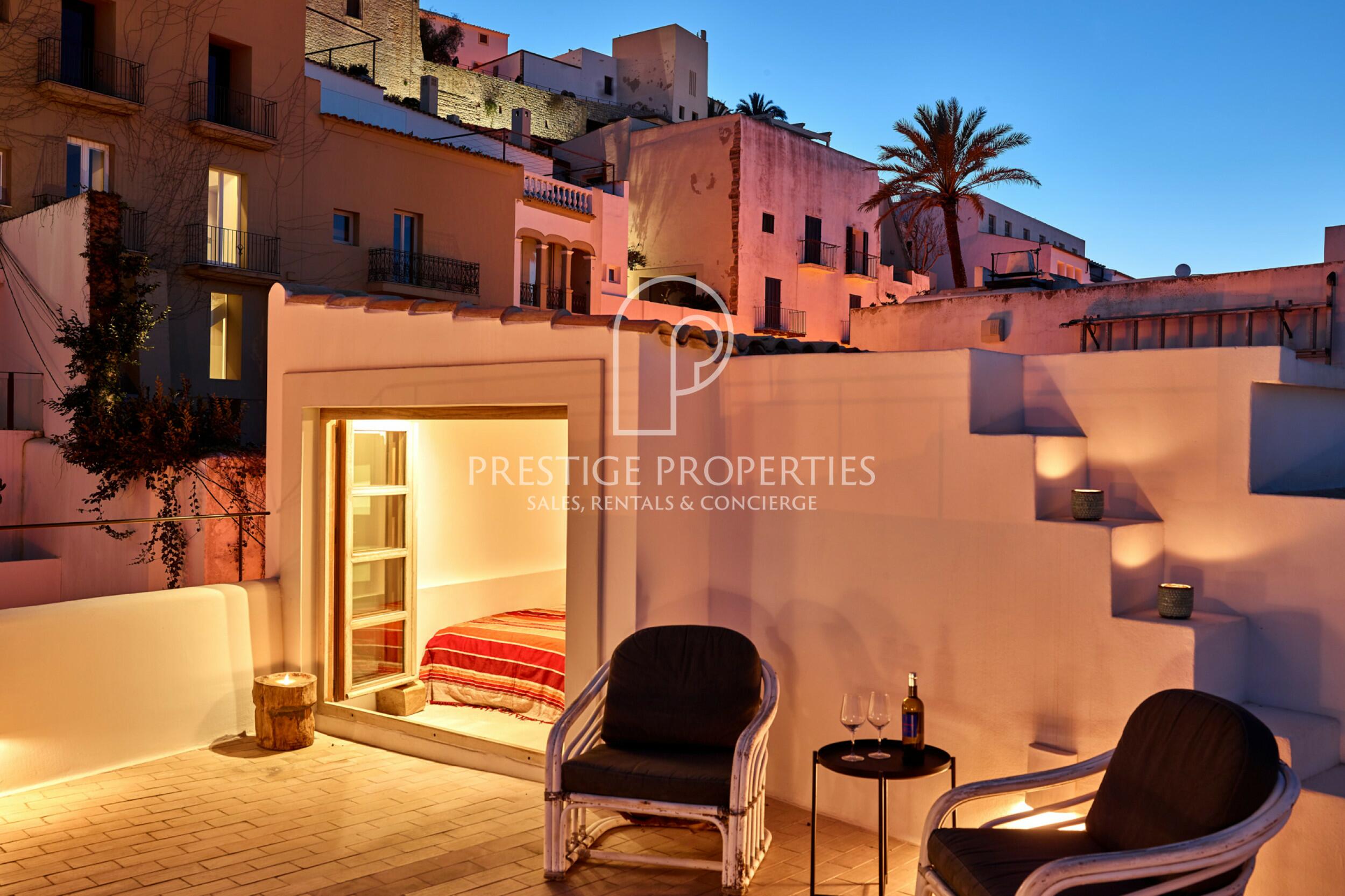 Duplex in Dalt Vila