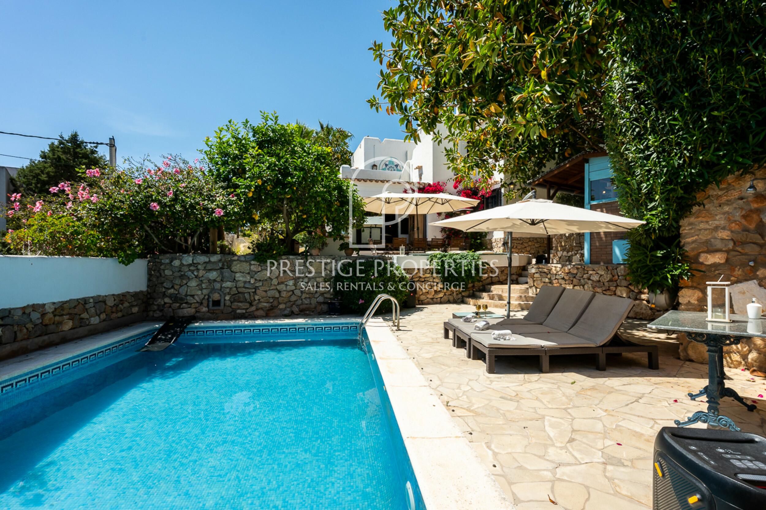 Villa in Playa de Cala Llonga