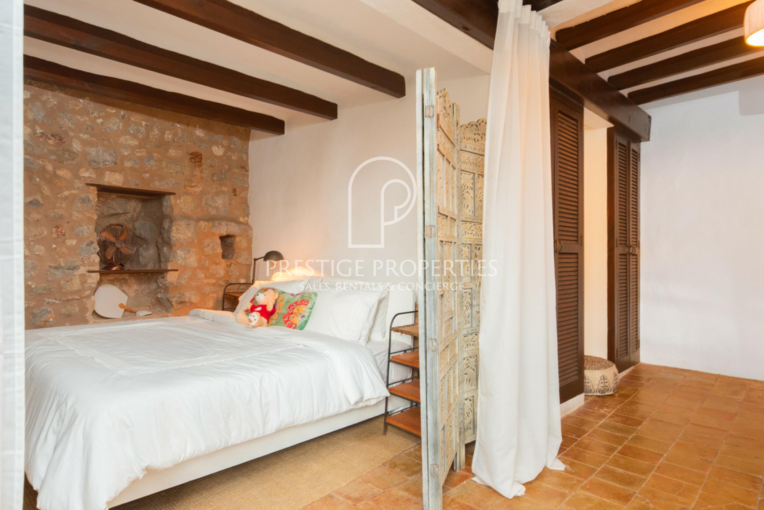 Terraced house in Dalt Vila