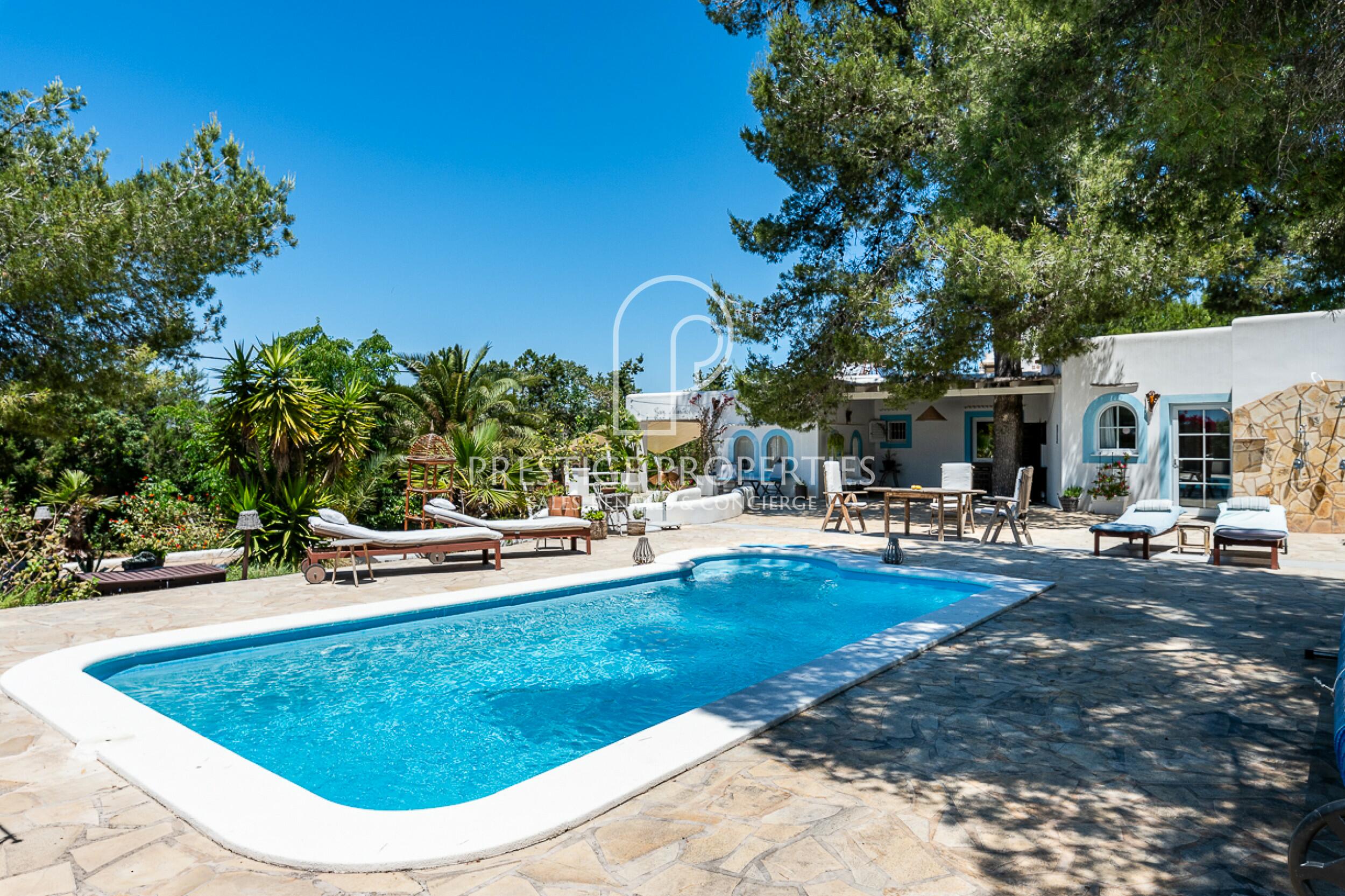 country house in Les Salines