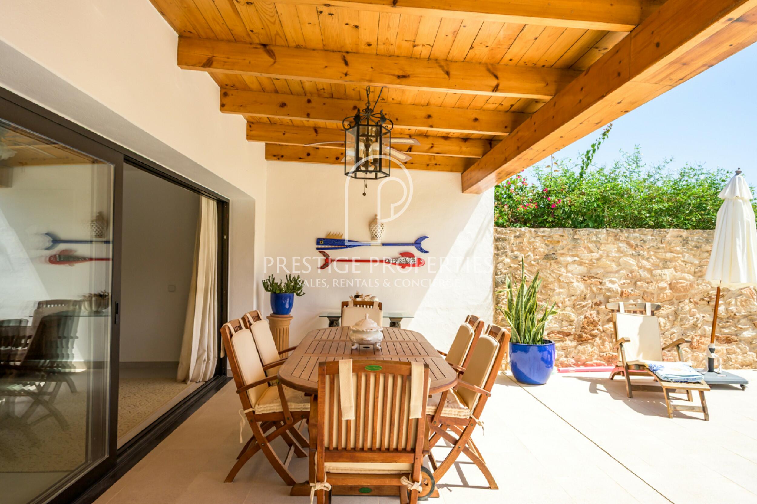 Terraced house in Roca Llisa