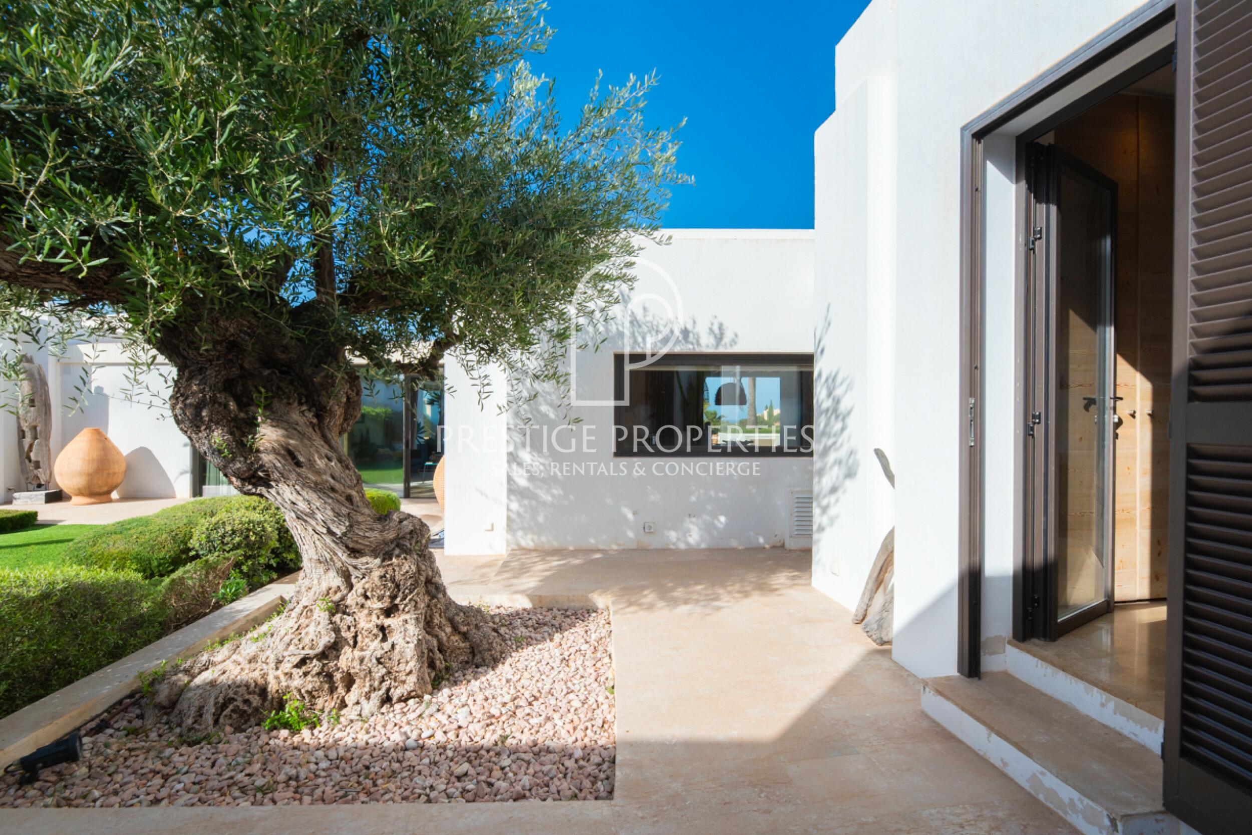 Villa in Calo d'en Real