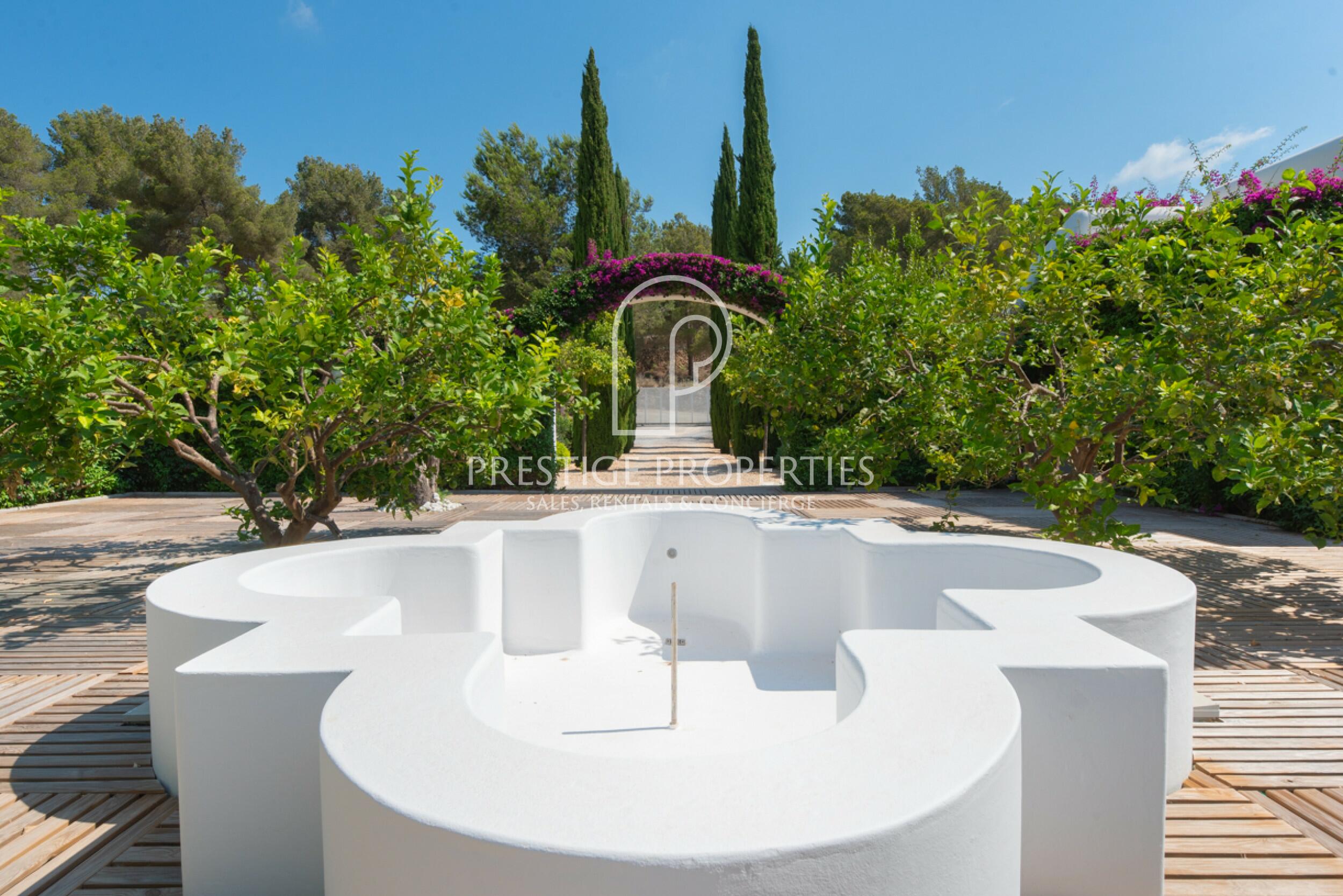 Finca in Santa Eulalia del Rio