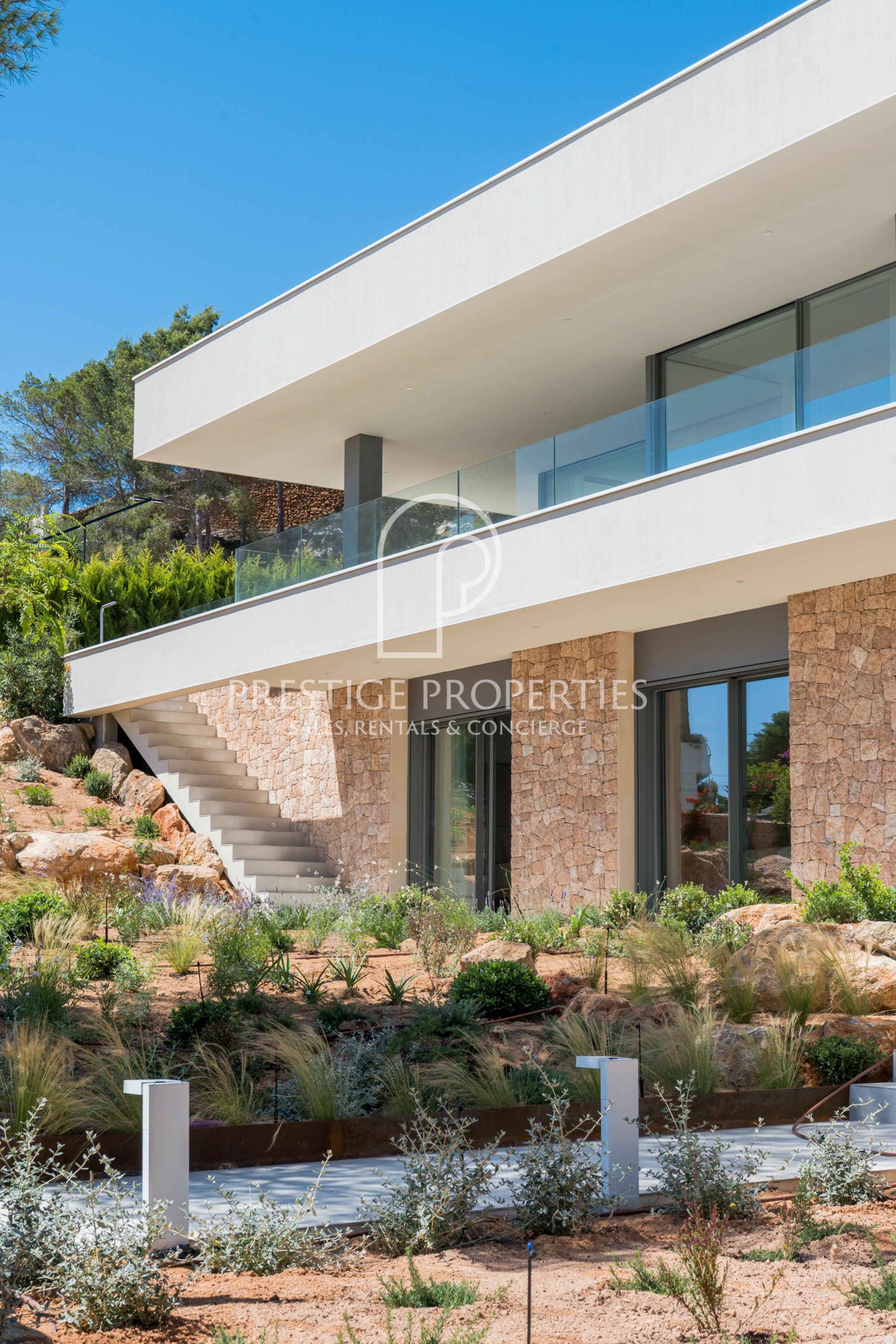 Villa in Cap Martinet