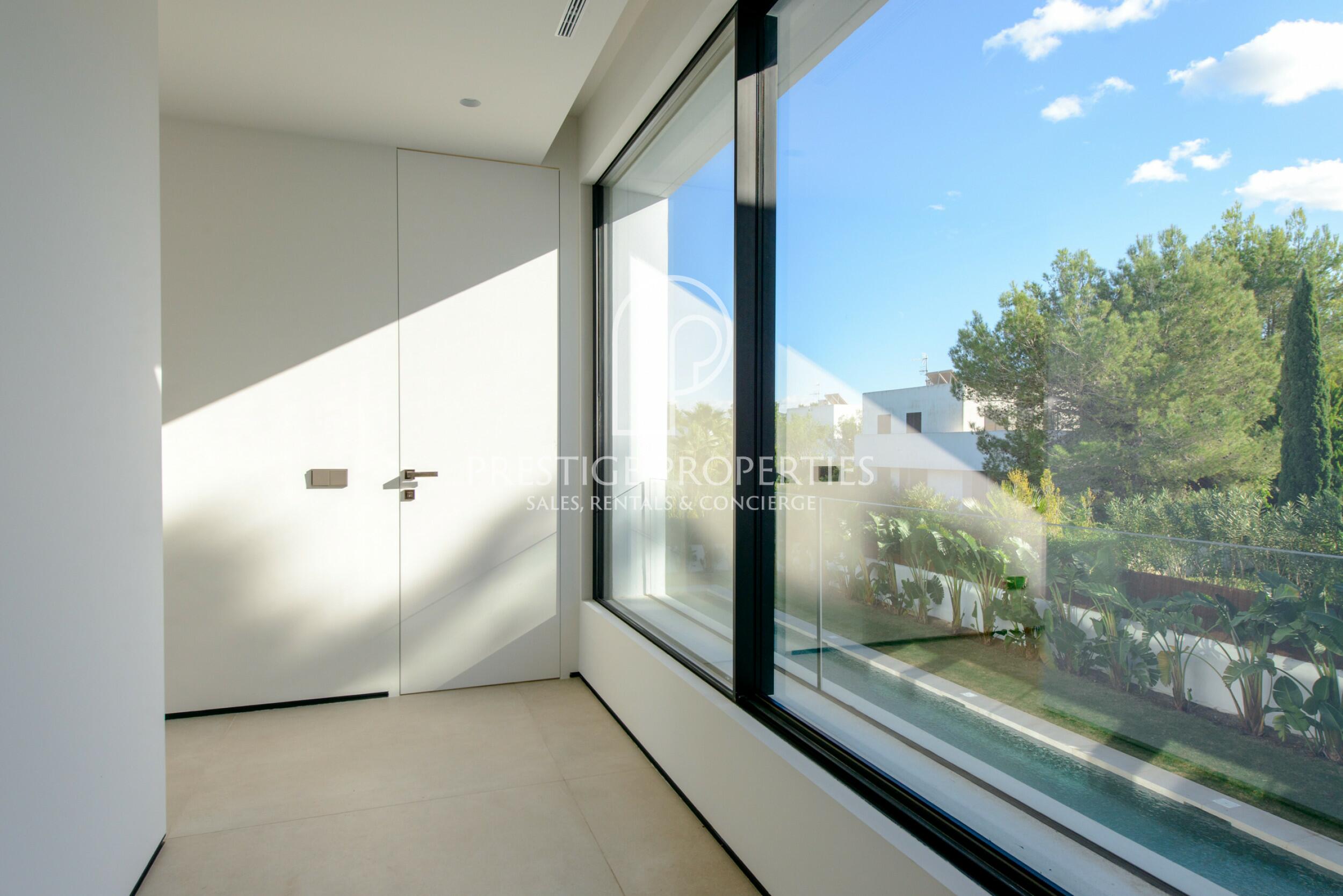 Villa in Cala de Bou