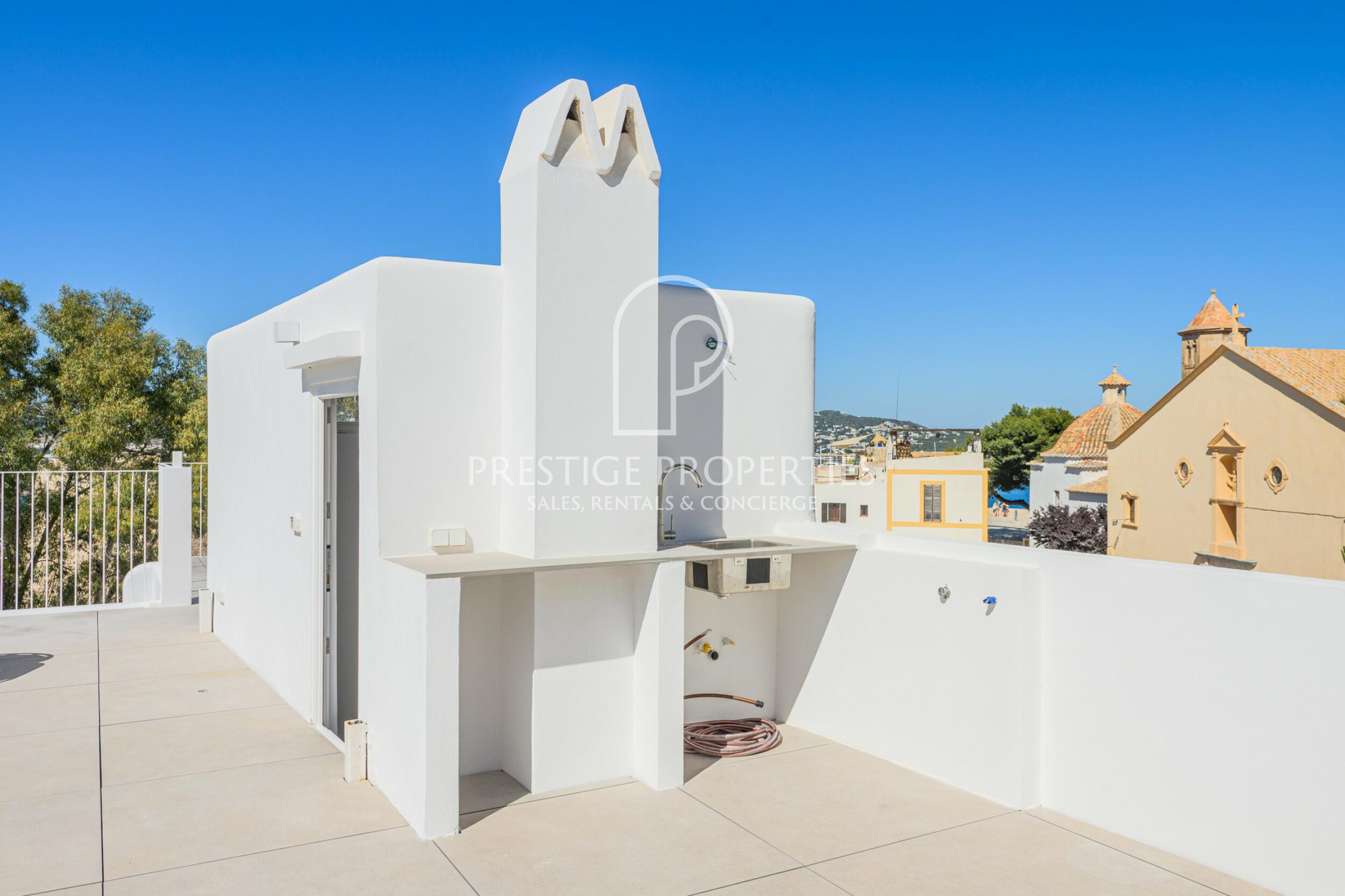 Apartment in Dalt Vila