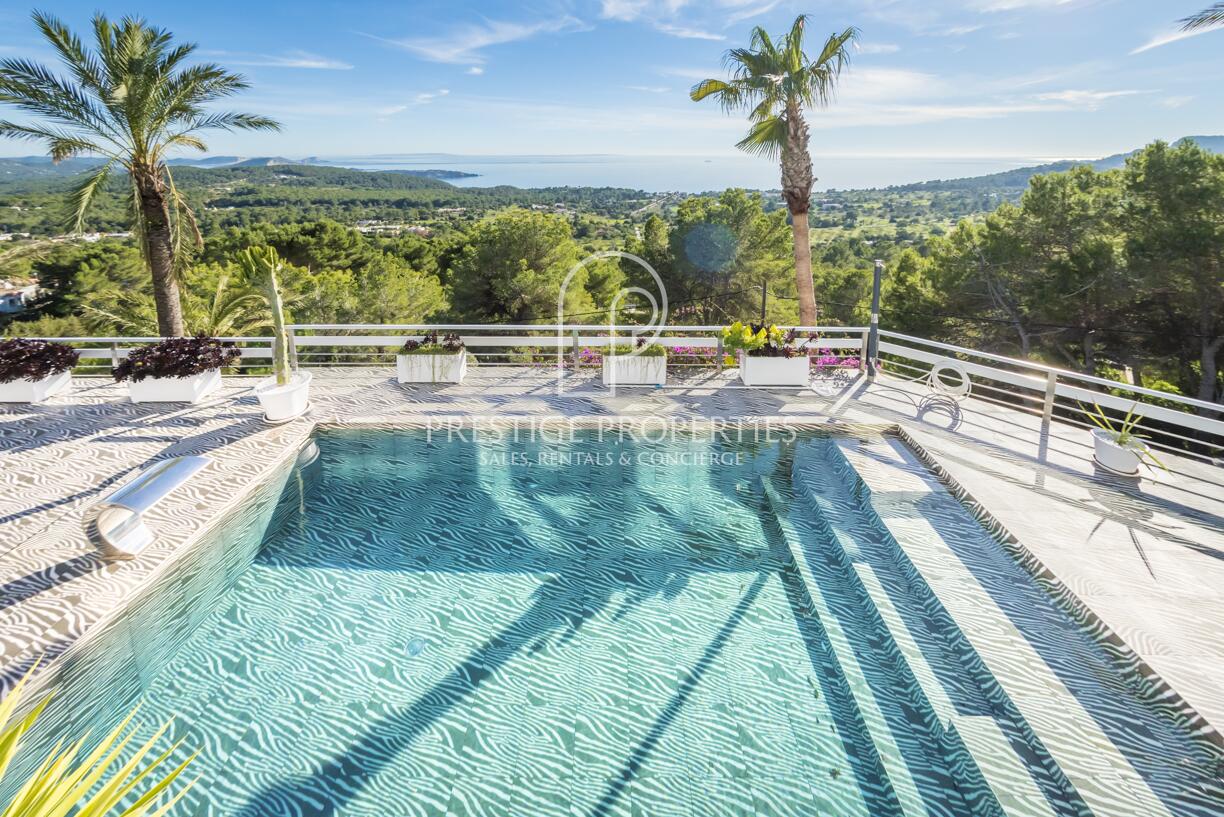 Villa in Es Cubells