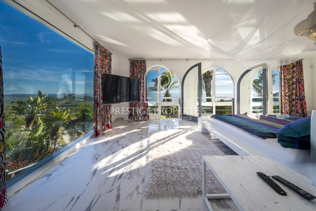 Villa in Es Cubells